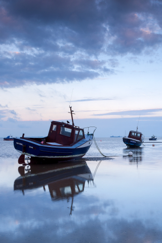 Download mobile wallpaper Sky, Sea, Reflection, Ocean, Boat, Cloud, Vehicles for free.