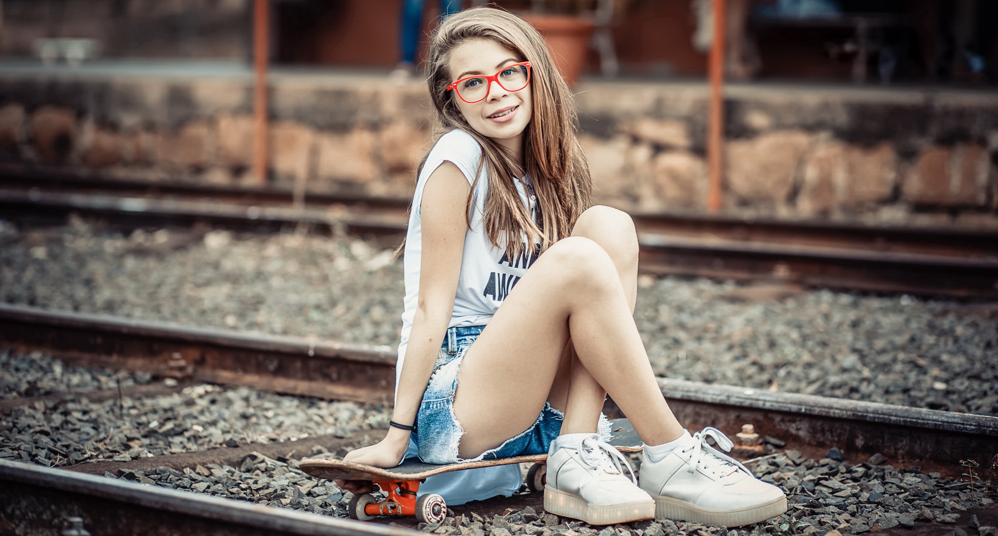 women, mood, glasses, railroad, skateboard