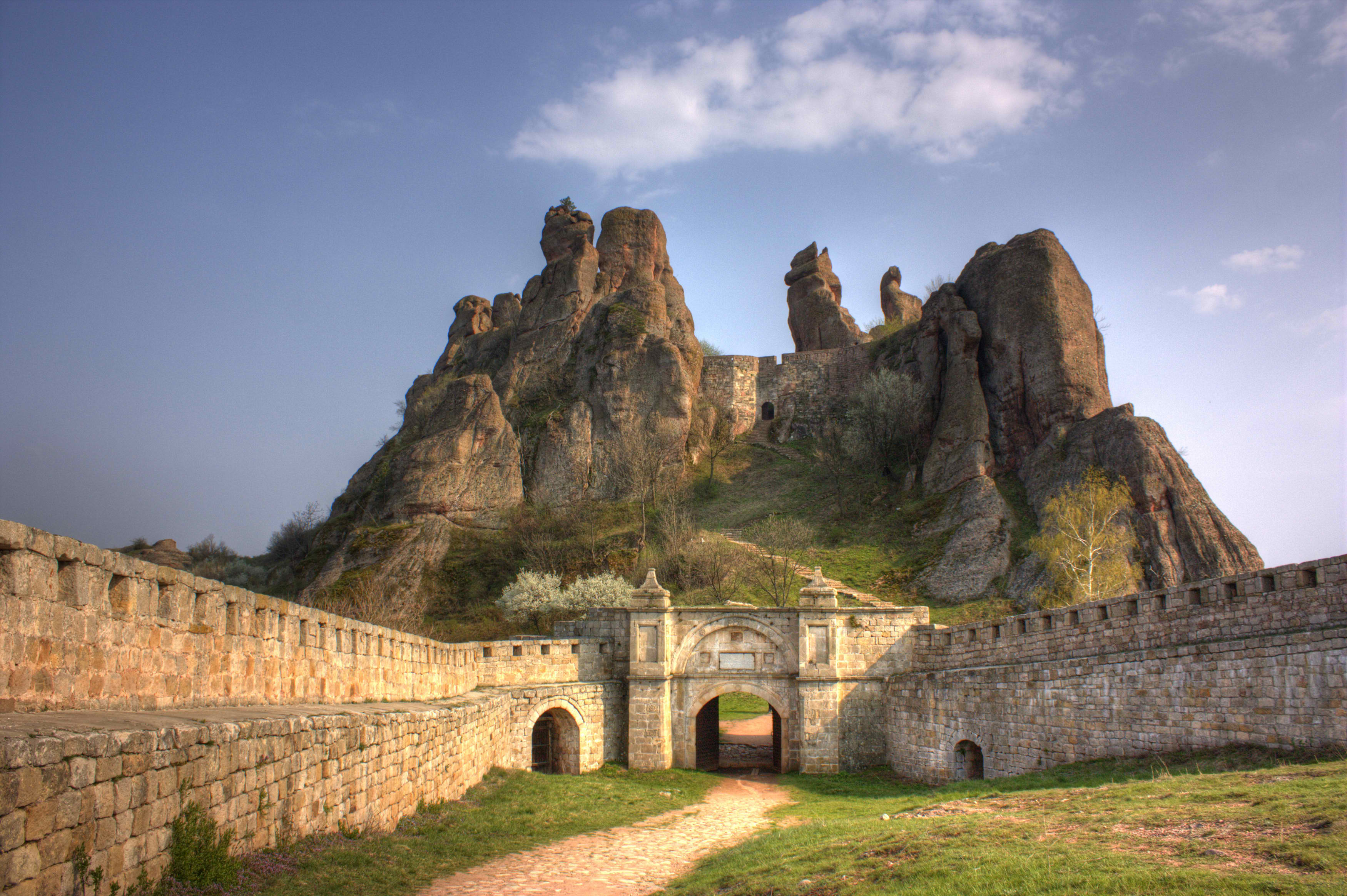 Melhores papéis de parede de Fortaleza Belogradchik para tela do telefone