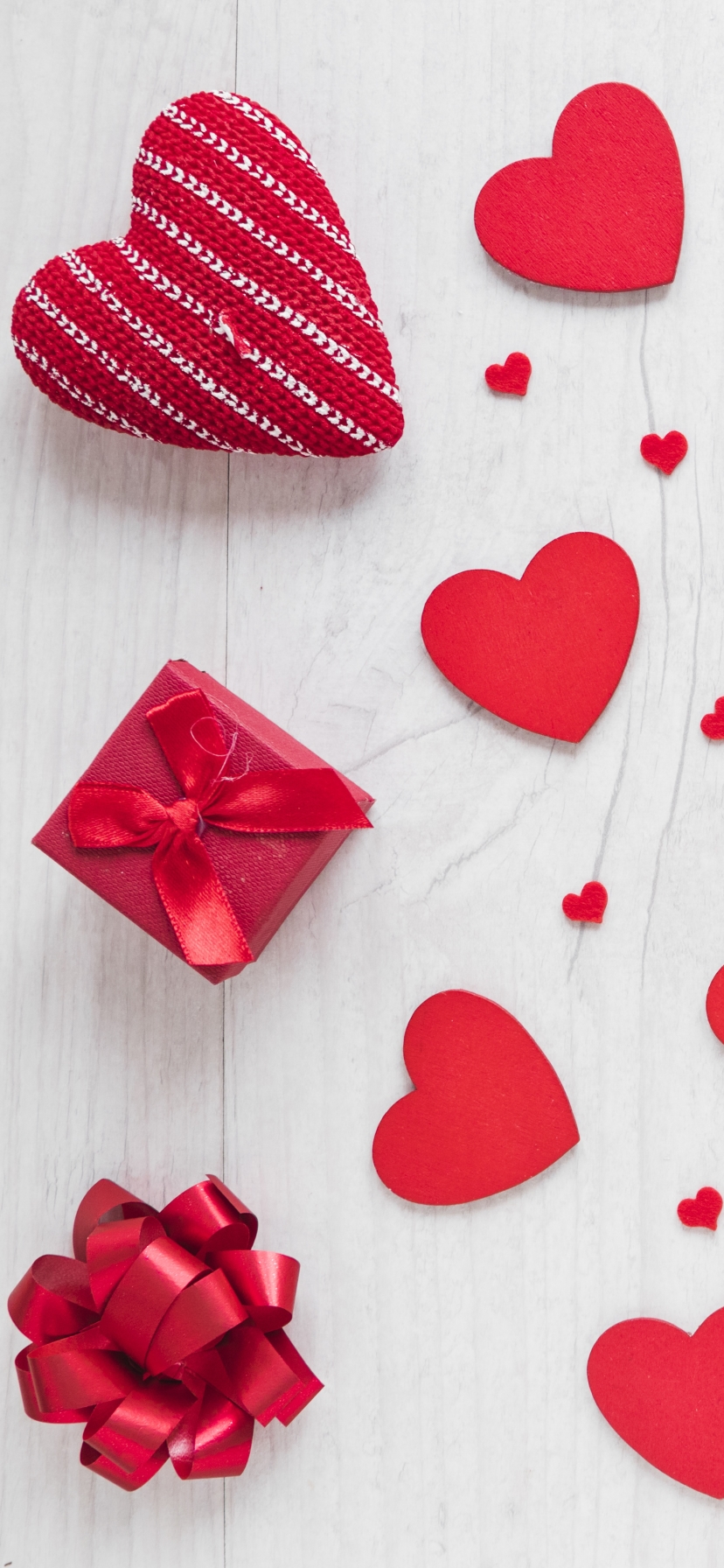 Download mobile wallpaper Love, Gift, Heart, Photography, Romantic for free.