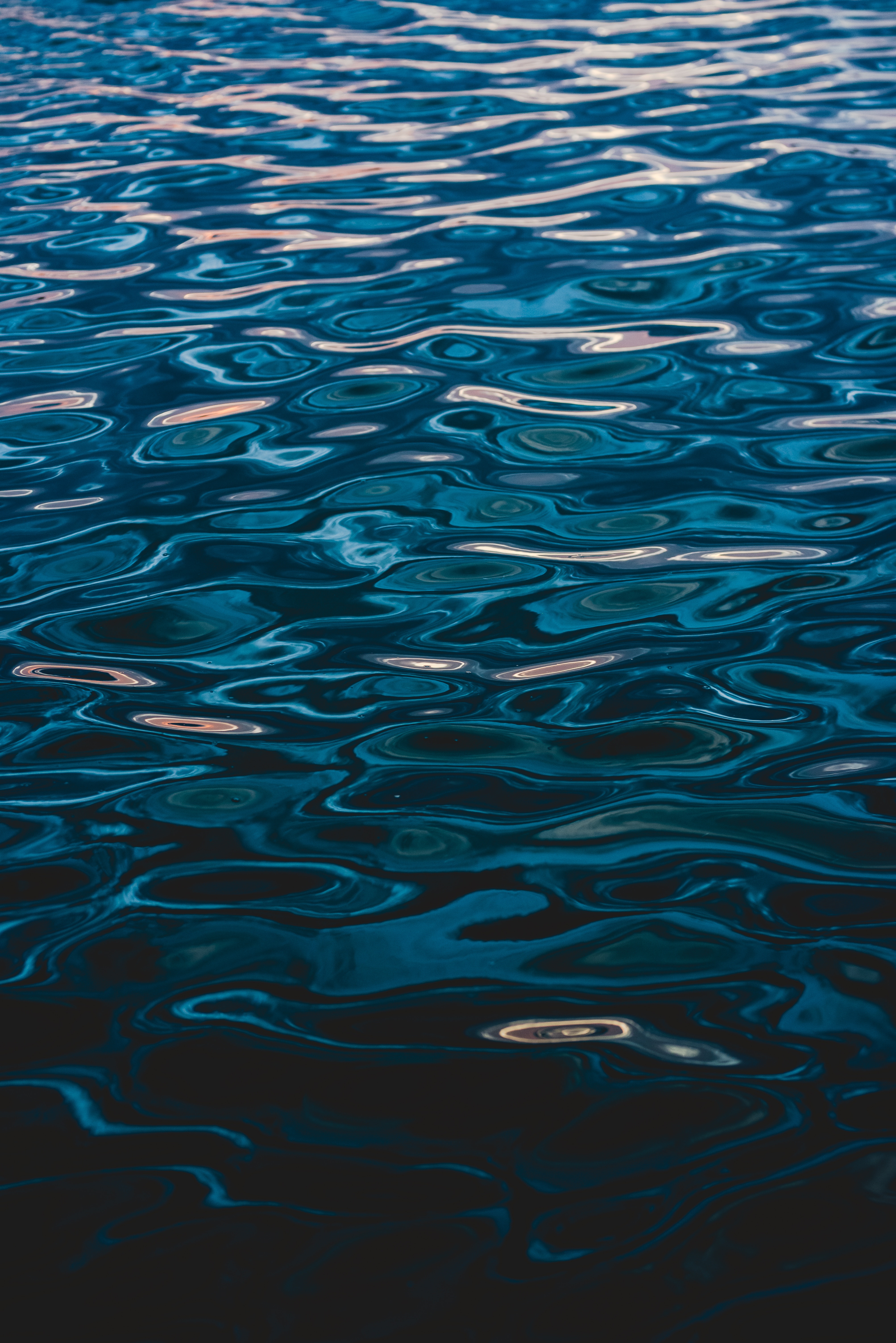 Download mobile wallpaper Ripples, Ripple, Nature, Waves, Water, Circles, Sea for free.