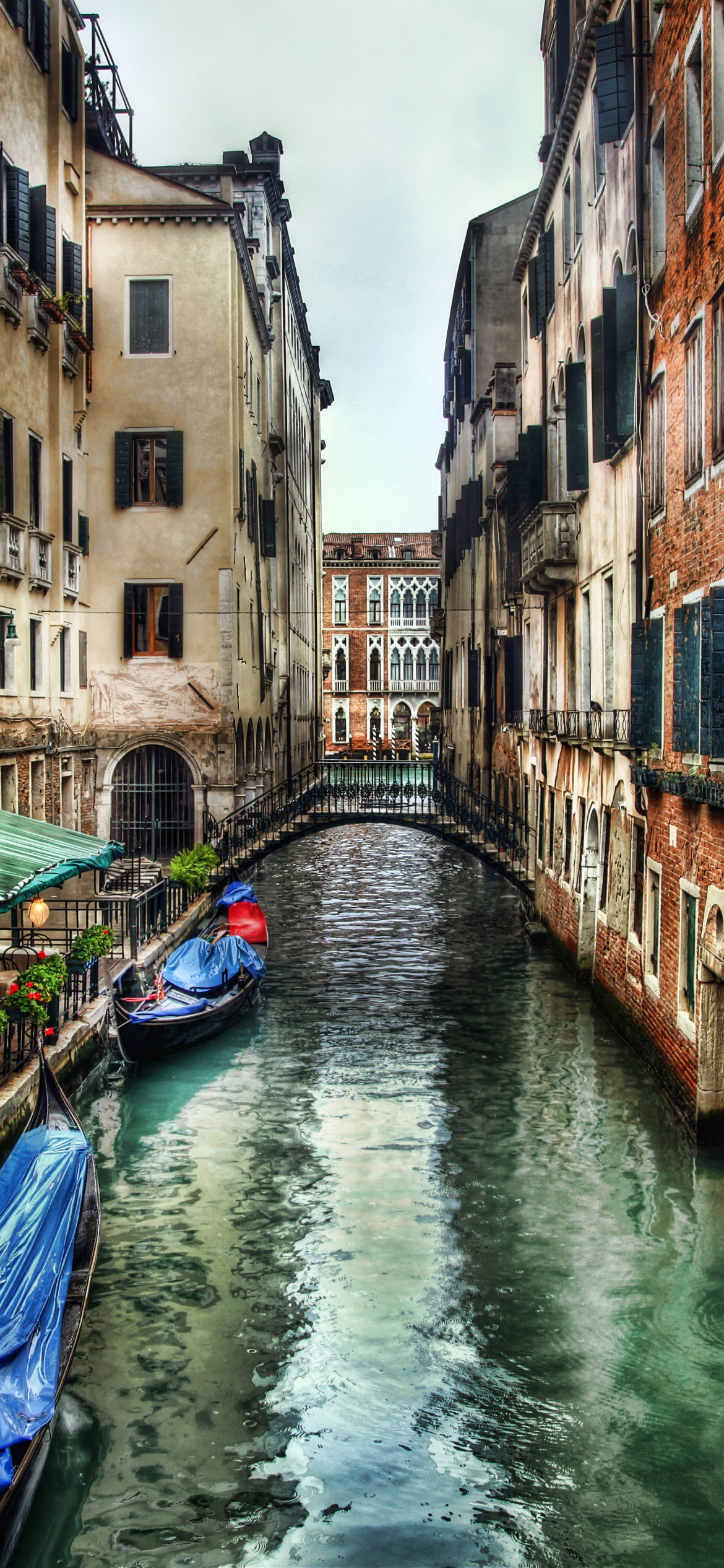 Download mobile wallpaper Cities, Italy, Venice, Building, House, Hdr, Man Made, Canal for free.