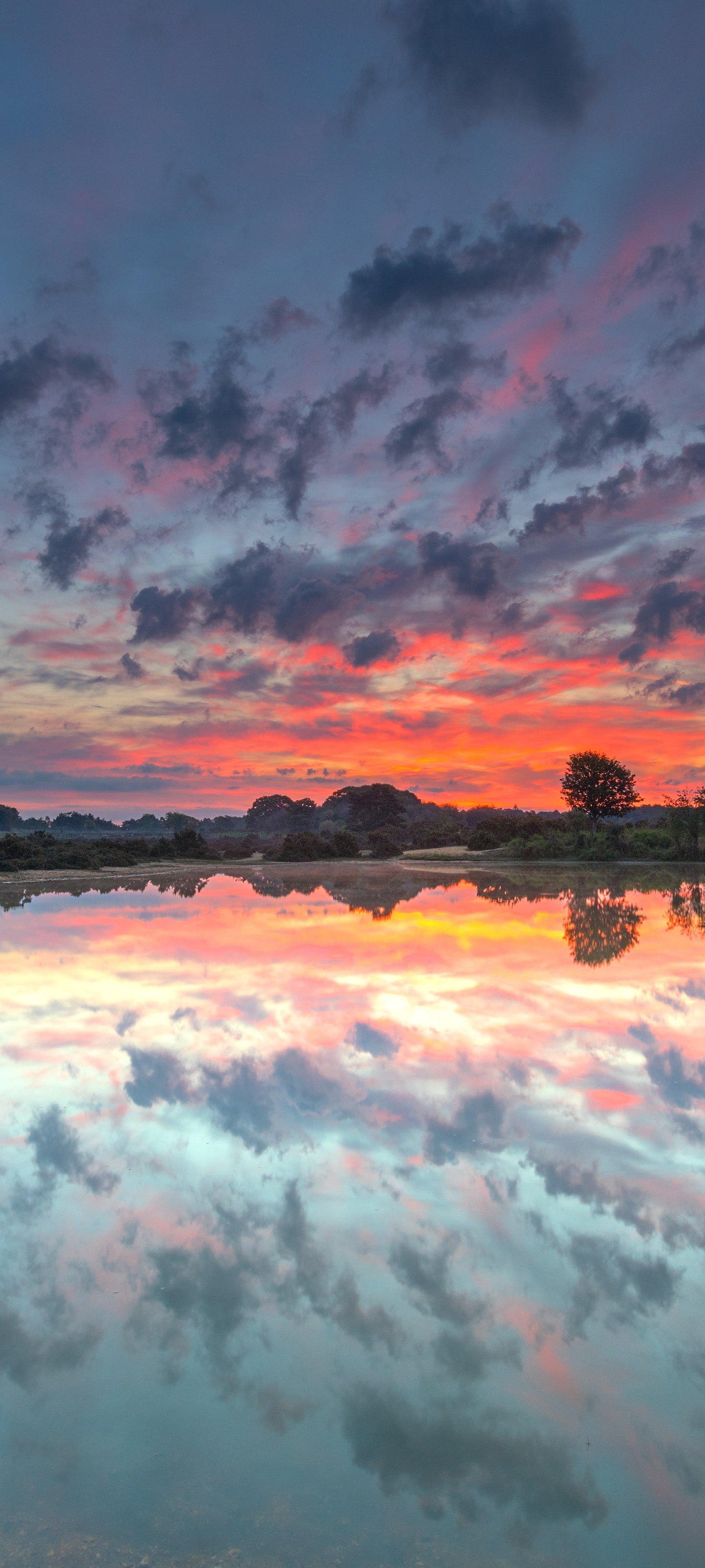 Handy-Wallpaper Natur, Wolke, Himmel, Sonnenuntergang, Erde/natur, Spiegelung kostenlos herunterladen.