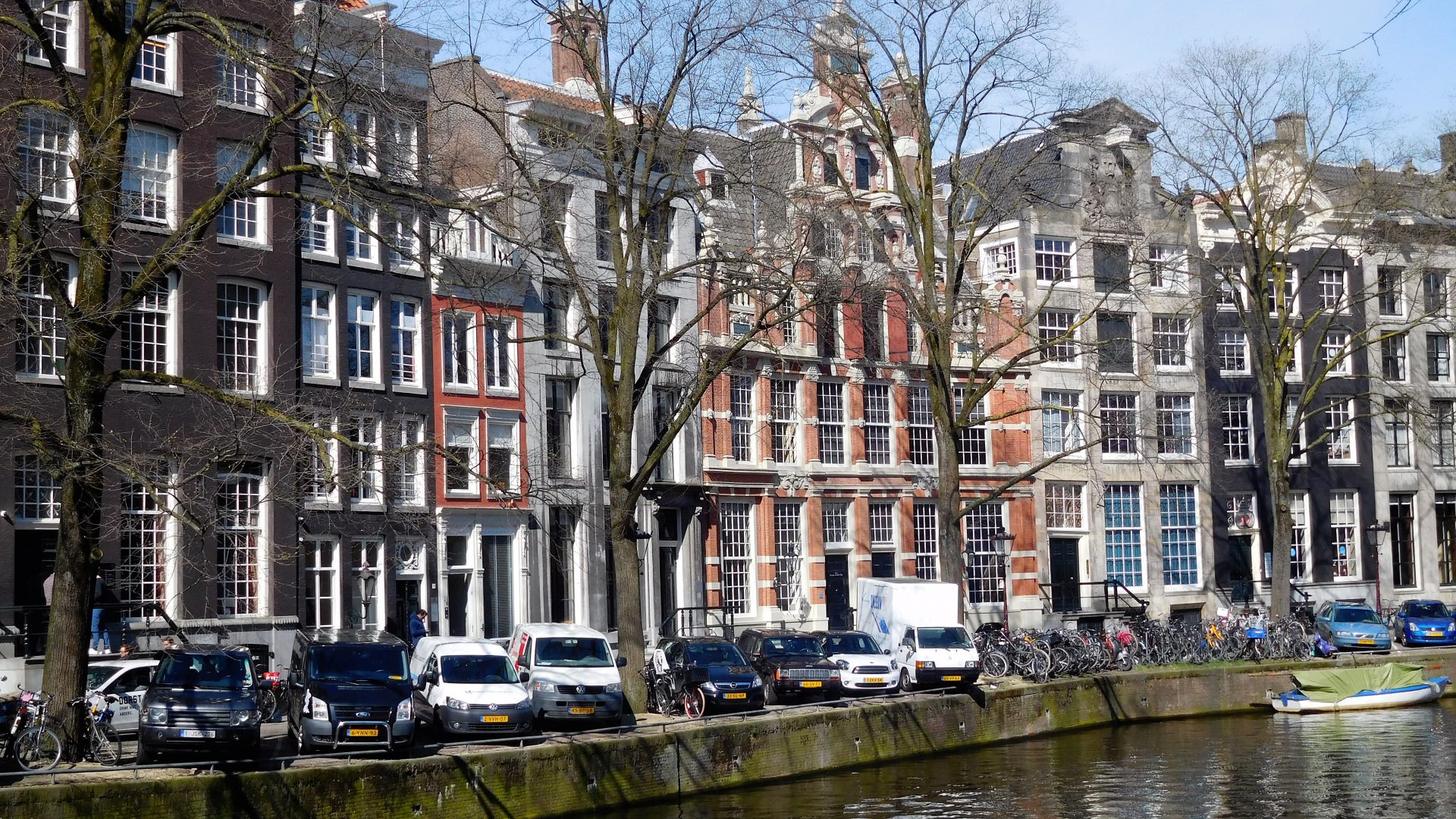 Скачать картинку Города, Дом, Нидерланды, Амстердам, Сделано Человеком в телефон бесплатно.