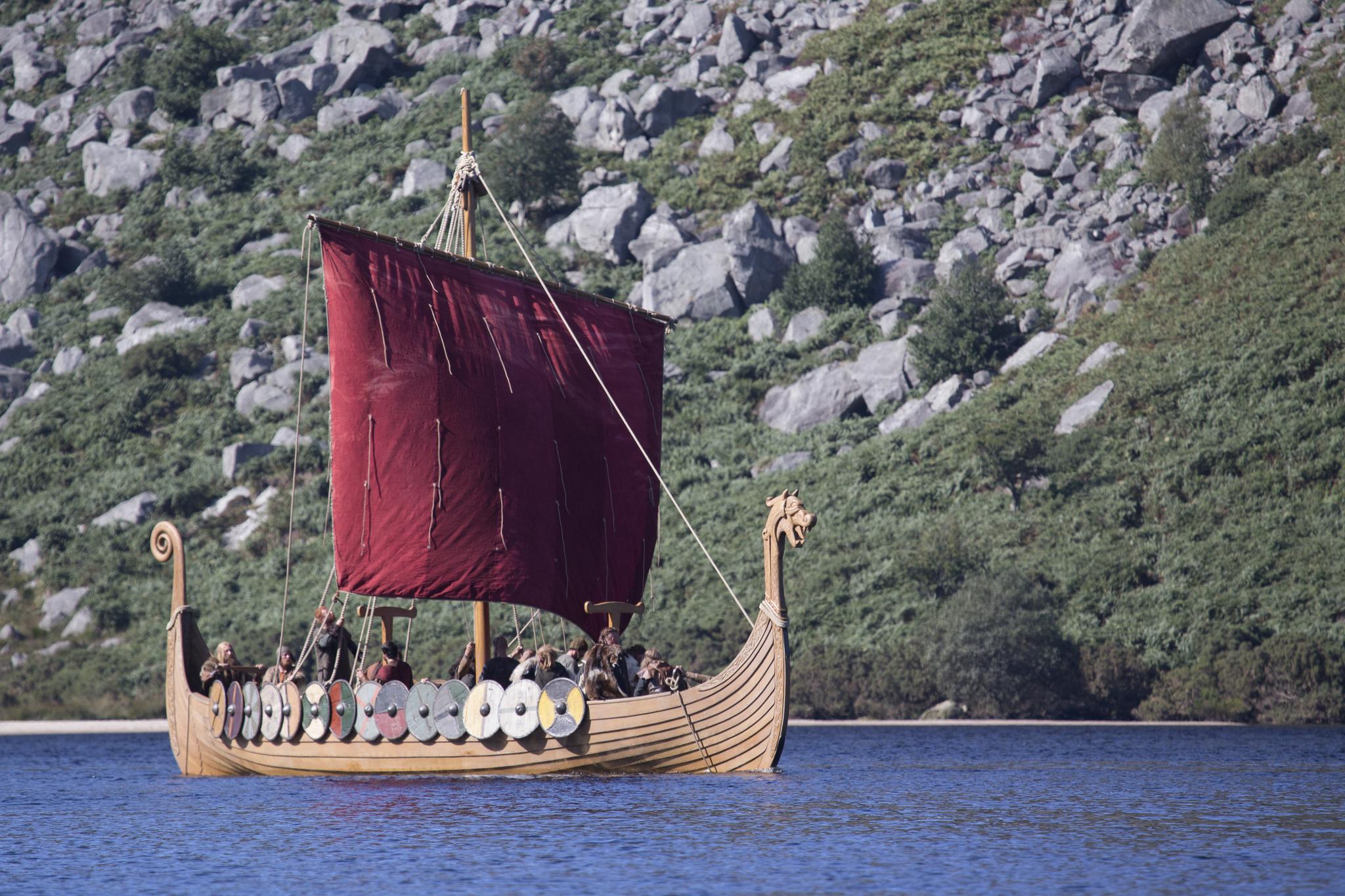 Descarga gratuita de fondo de pantalla para móvil de Series De Televisión, Vikingos.