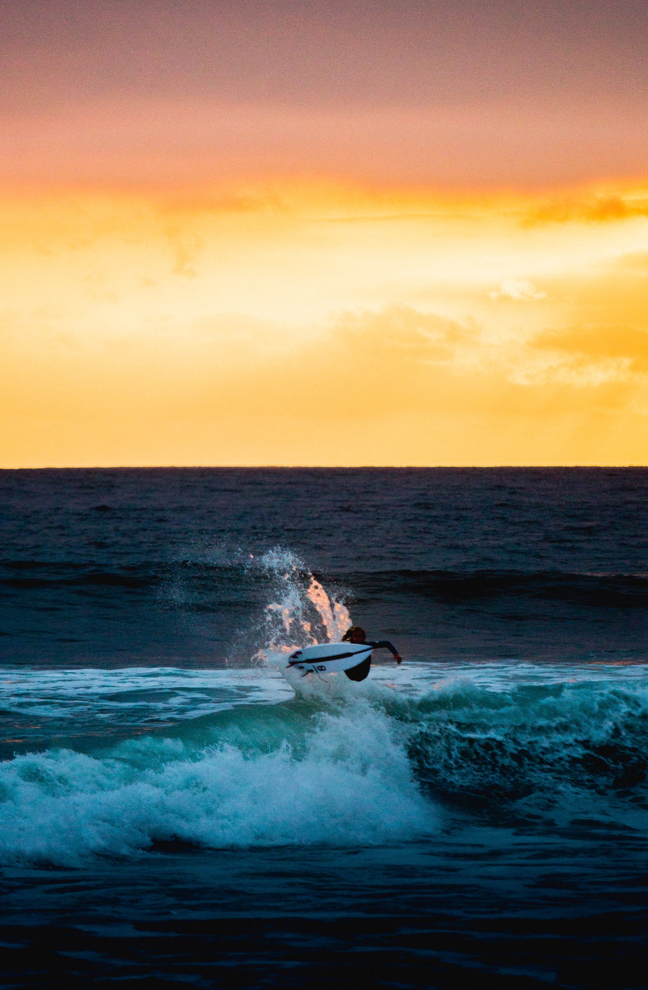 Full HD Wallpaper sunset, serfing, horizon, miscellanea, miscellaneous, wave, surfer