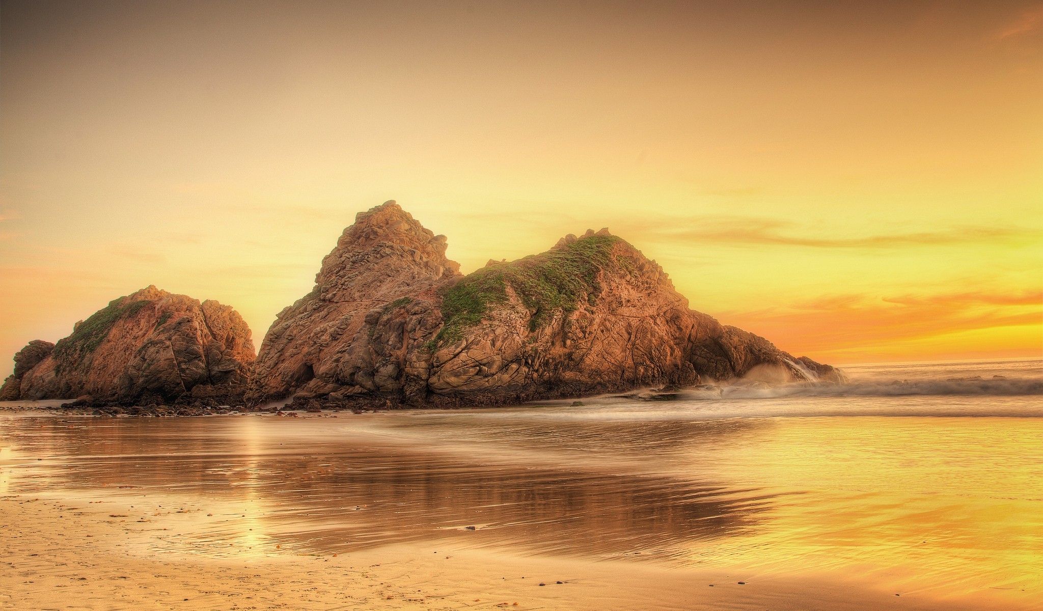 Free download wallpaper Sunset, Sea, Beach, Earth, Sunshine on your PC desktop