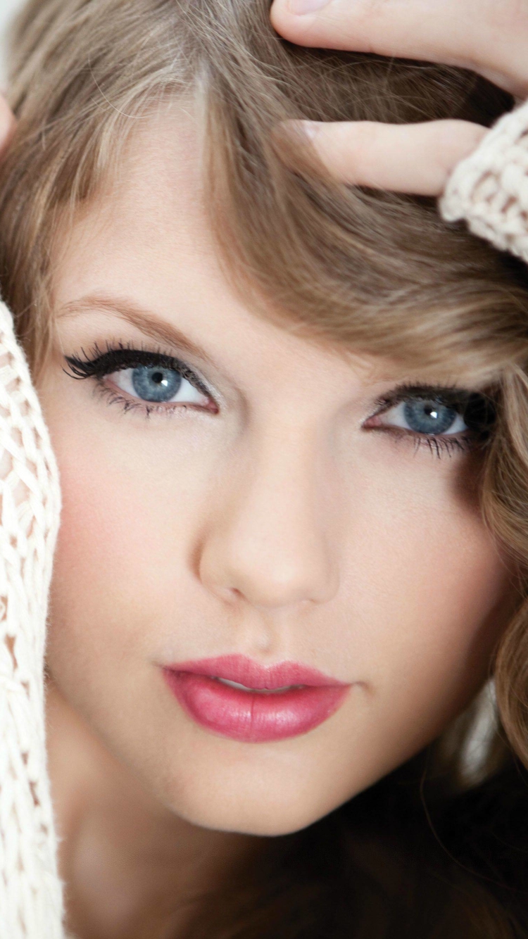 Download mobile wallpaper Music, Singer, Blonde, Face, Blue Eyes, American, Taylor Swift for free.