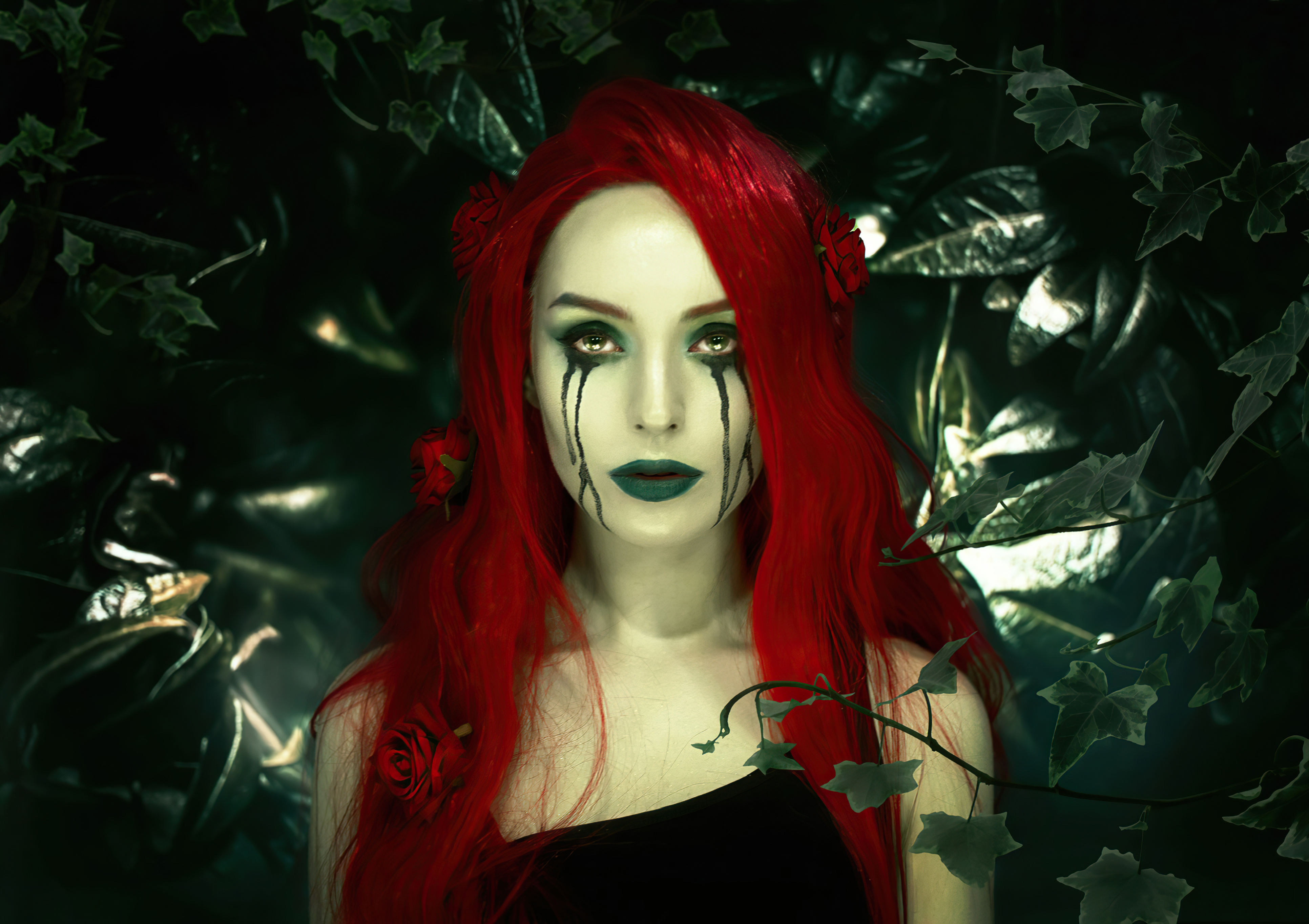 Download mobile wallpaper Women, Red Hair, Dc Comics, Poison Ivy, Lipstick, Cosplay for free.