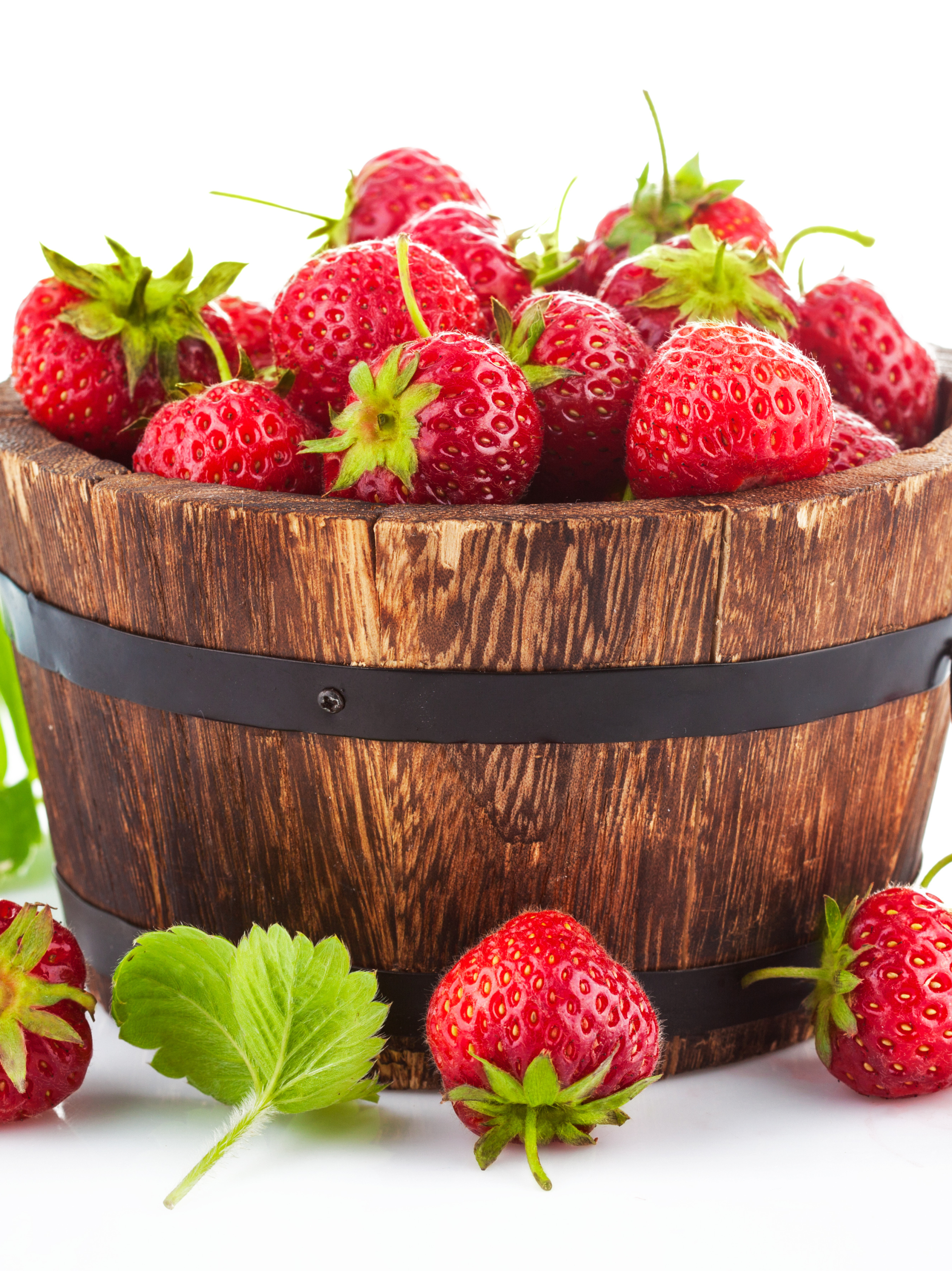 Descarga gratis la imagen Frutas, Fresa, Baya, Cesta, Alimento en el escritorio de tu PC