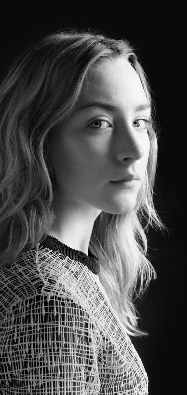 Download mobile wallpaper Celebrity, Black & White, Actress, Saoirse Ronan for free.