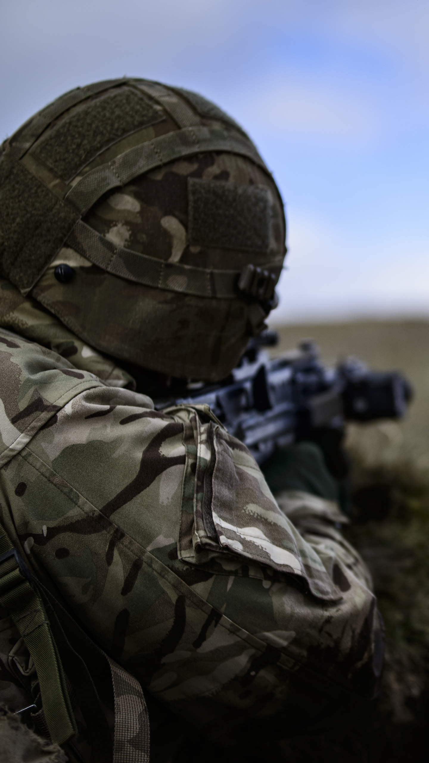 Download mobile wallpaper Military, Soldier, Depth Of Field for free.