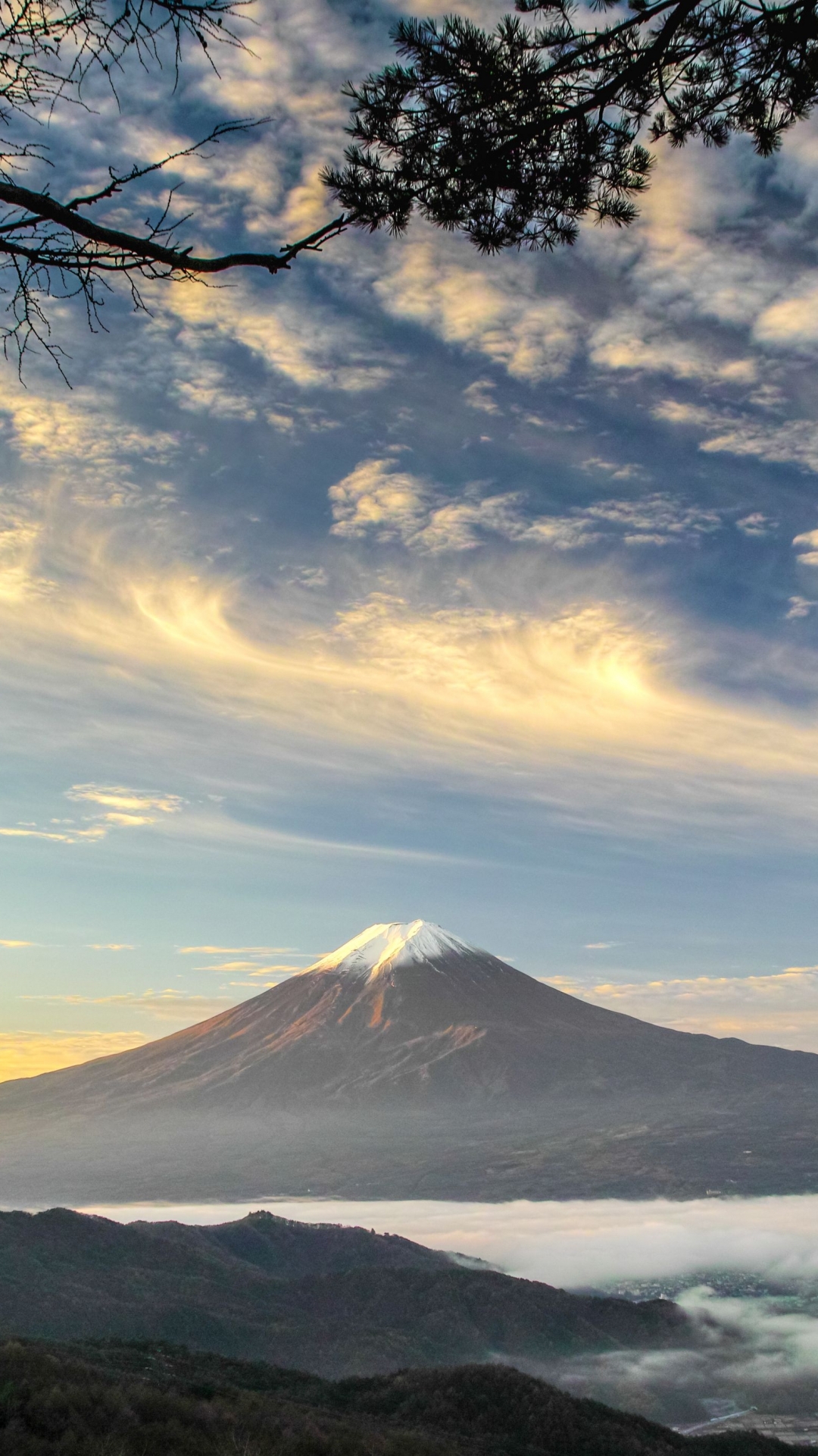 Download mobile wallpaper Sky, Earth, Japan, Cloud, Volcano, Mount Fuji, Volcanoes for free.