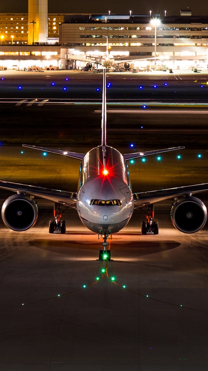 Download mobile wallpaper Night, Aircraft, Airport, Passenger Plane, Vehicles for free.