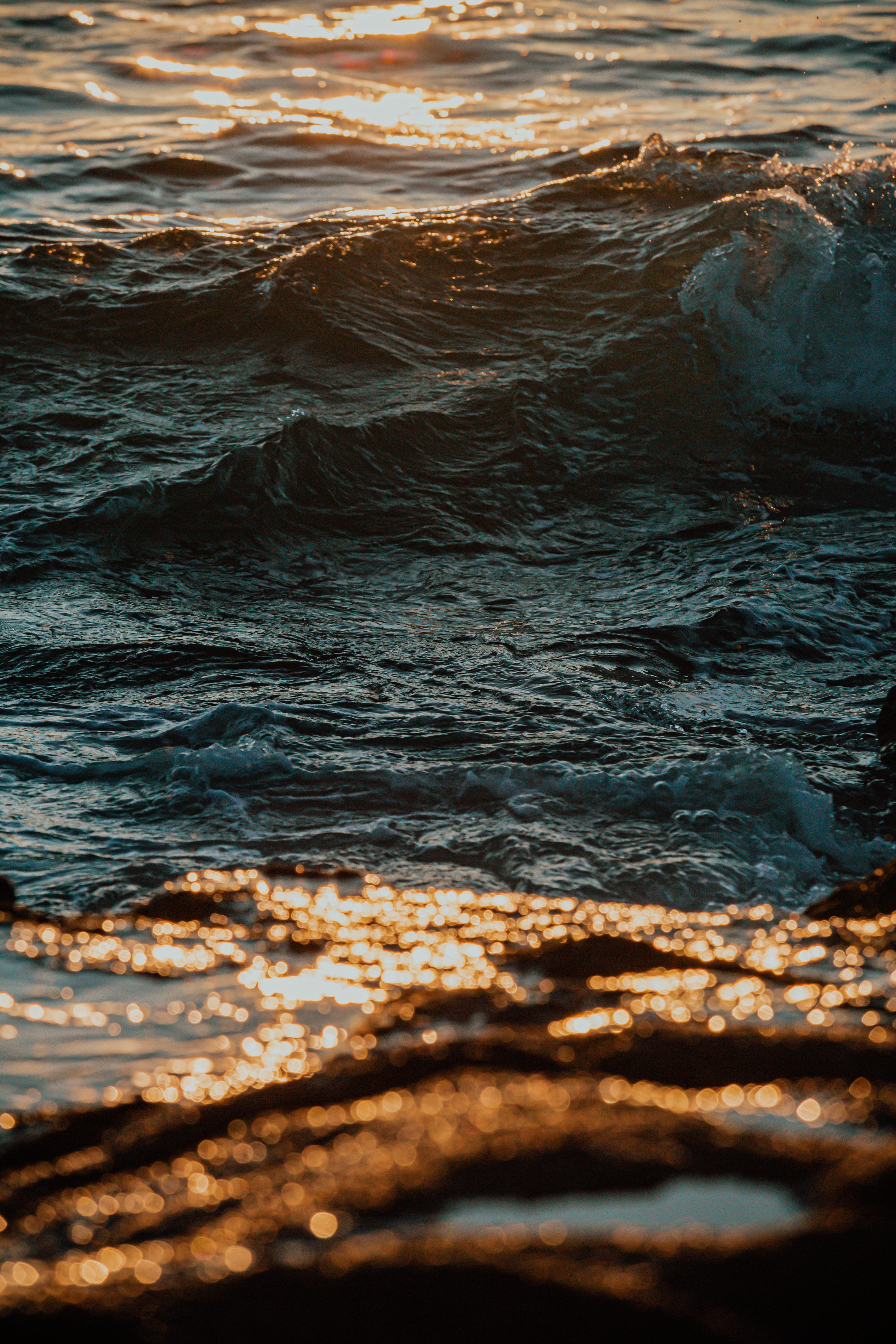 Download mobile wallpaper Reflection, Waves, Glare, Water, Nature, Shine, Light for free.