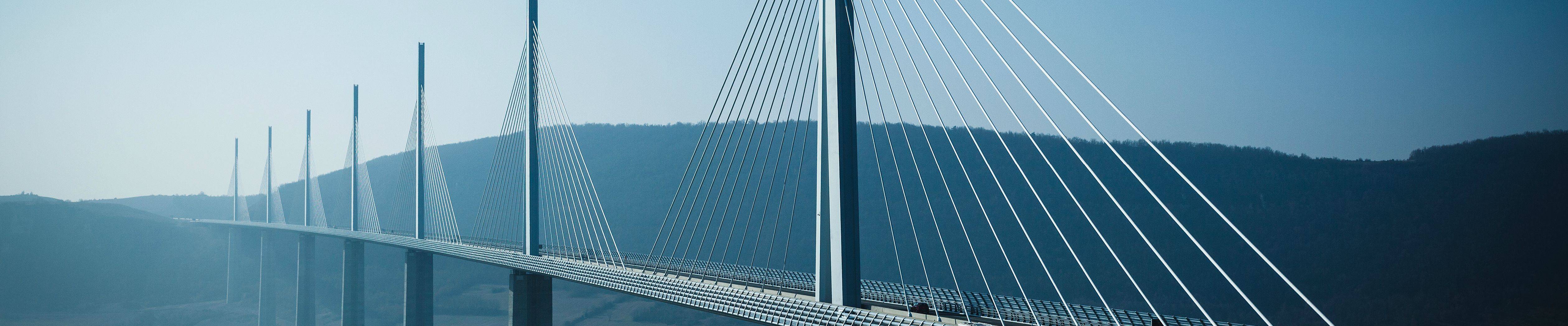 Die besten Viadukt Von Millau-Hintergründe für den Telefonbildschirm