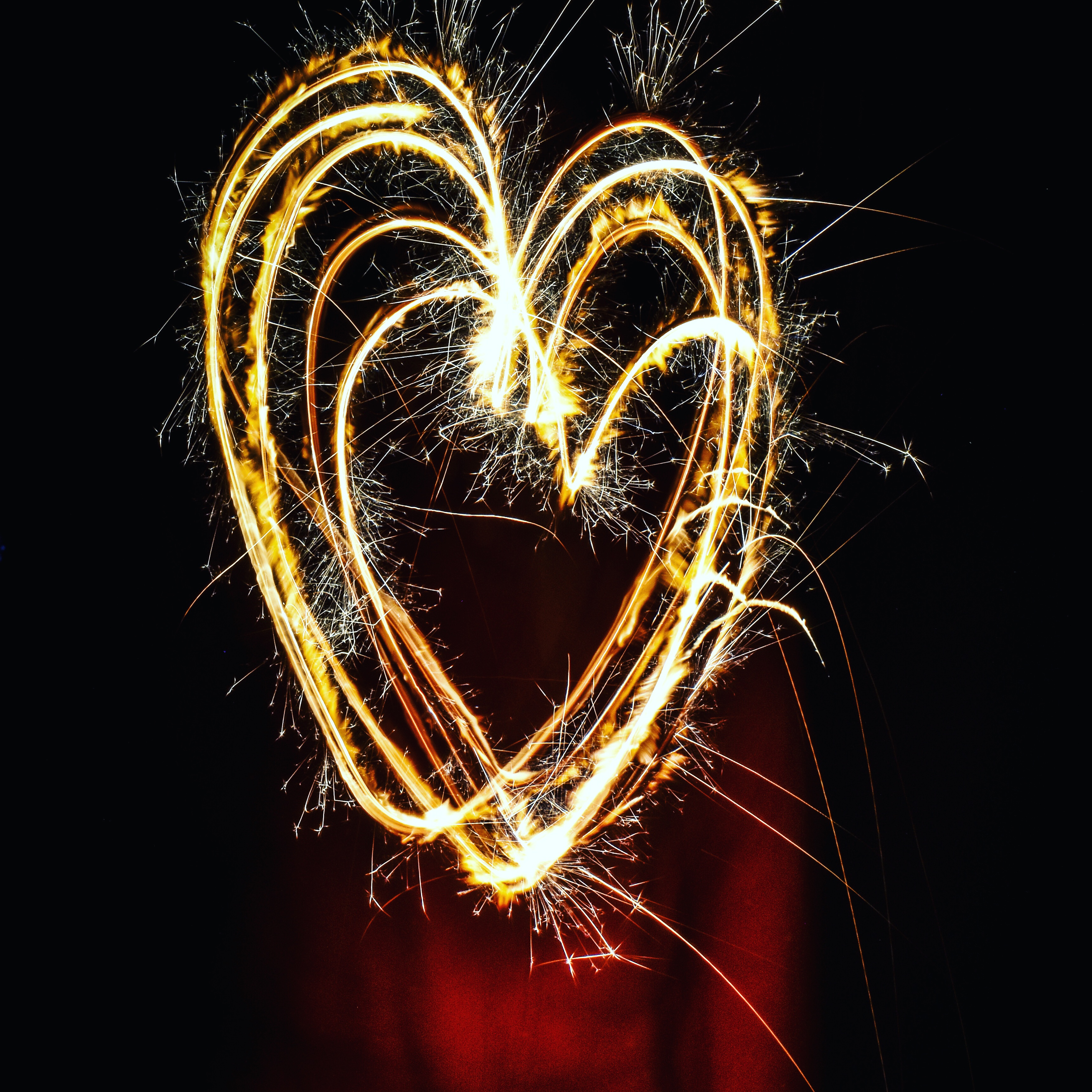 Laden Sie das Licht, Scheinen, Funken, Ein Herz, Herzen, Liebe, Kunst-Bild kostenlos auf Ihren PC-Desktop herunter