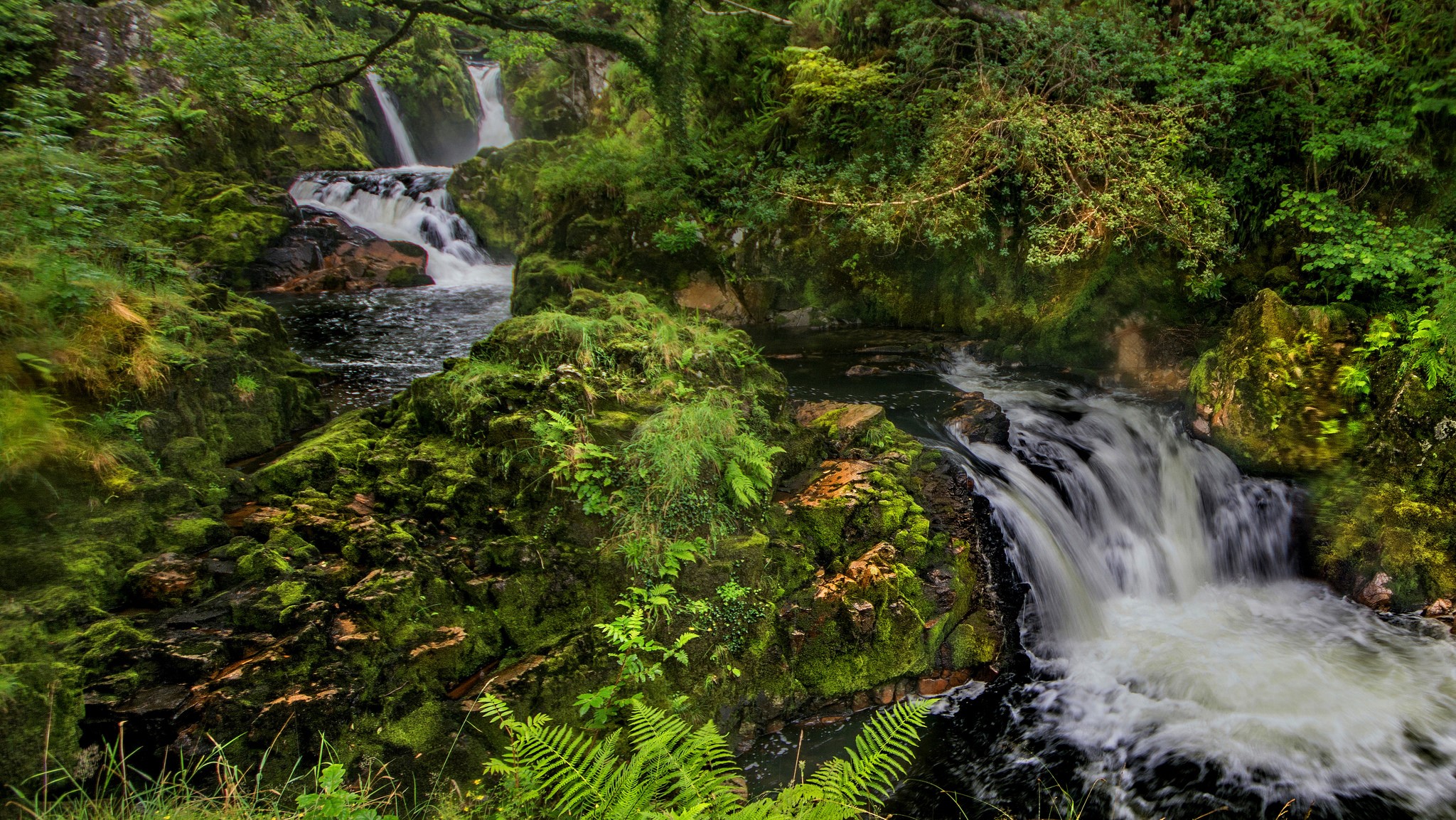 Скачать обои бесплатно Водопады, Водопад, Зелень, Зеленый, Ручей, Земля/природа картинка на рабочий стол ПК