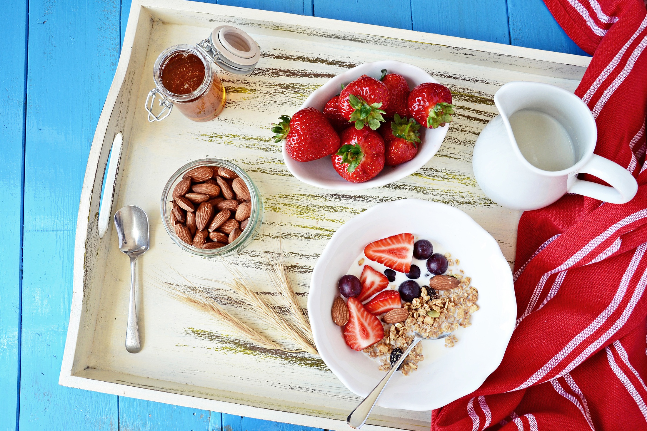 Laden Sie das Erdbeere, Nahrungsmittel, Stillleben, Frühstuck-Bild kostenlos auf Ihren PC-Desktop herunter