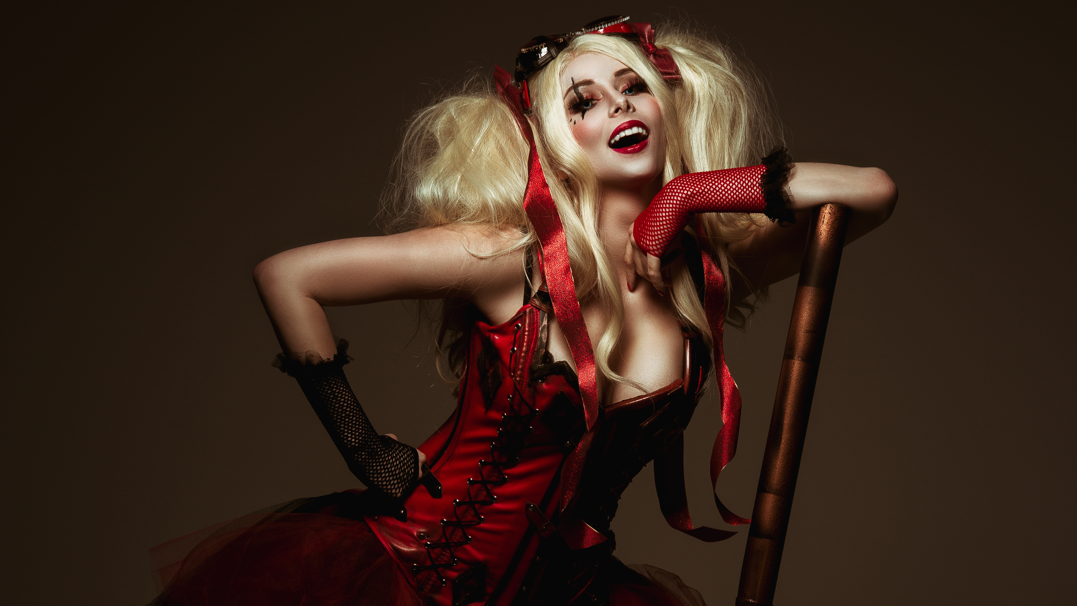 Baixar papel de parede para celular de Mulheres, Harley Quinn, Dc Comics, Cosplay gratuito.