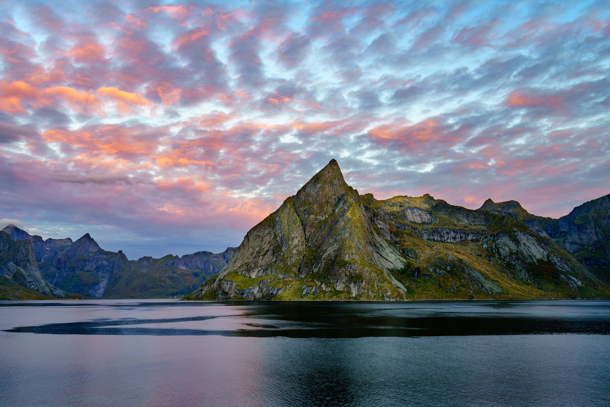 Laden Sie das Natur, See, Gebirge, Wolke, Himmel, Berge, Erde/natur-Bild kostenlos auf Ihren PC-Desktop herunter