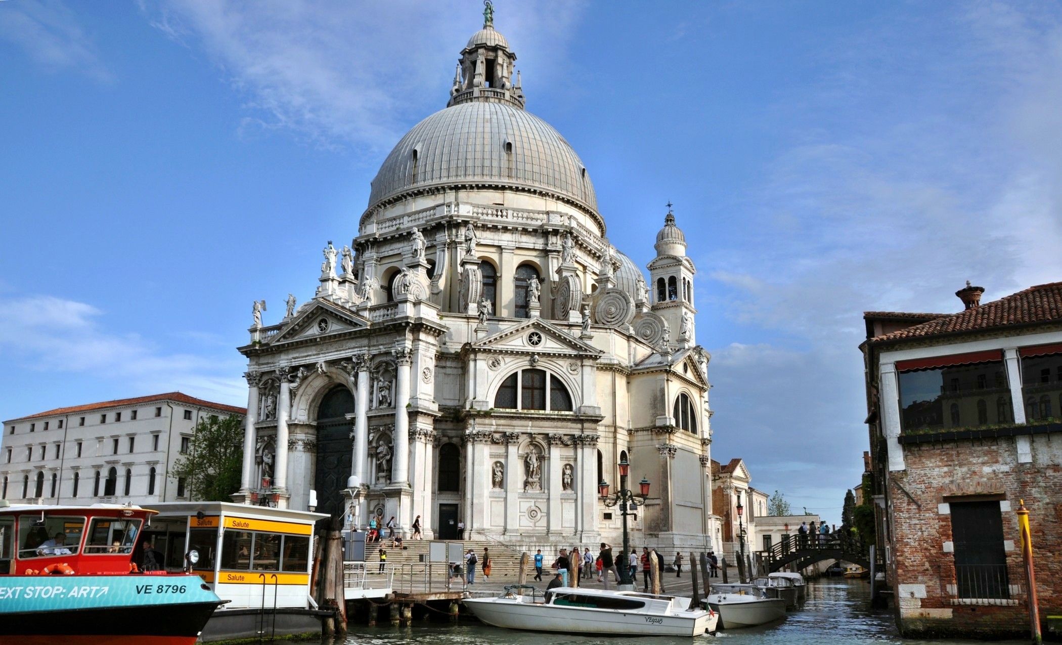 Téléchargez des papiers peints mobile Cathédrale Santa Maria Della Salute, Cathédrales, Venise, Religieux, Italie gratuitement.