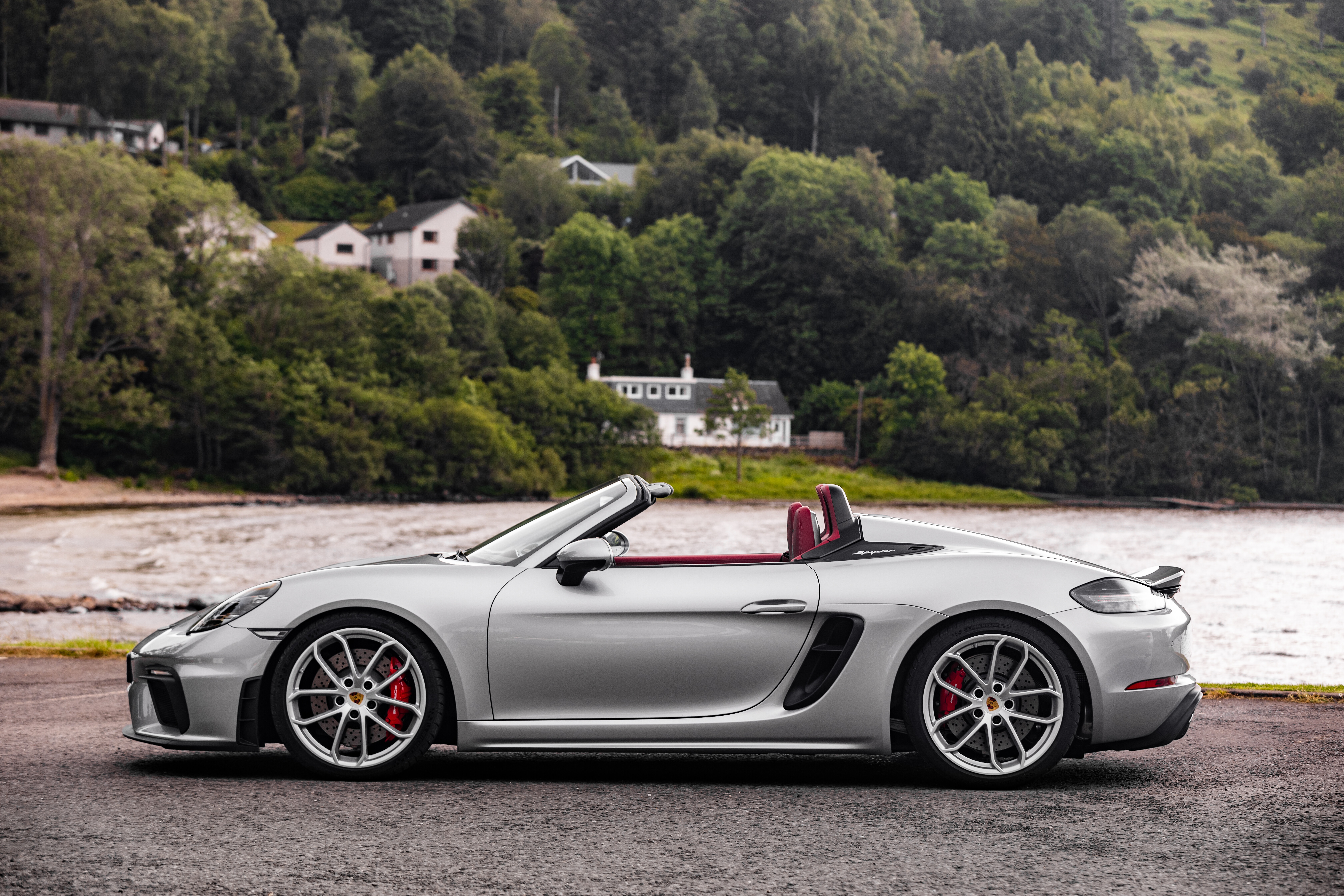 Laden Sie Porsche 718 HD-Desktop-Hintergründe herunter