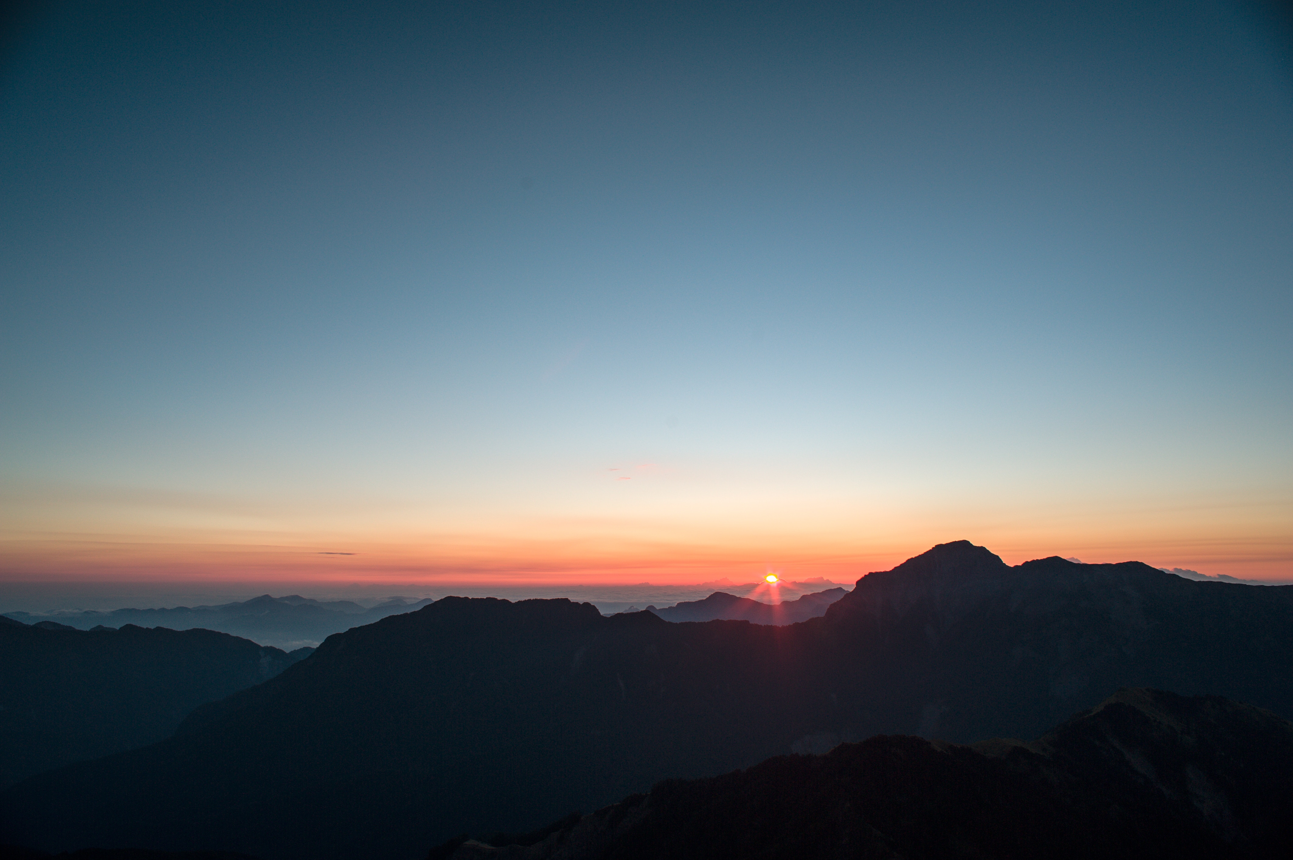 Download mobile wallpaper Vertex, Tops, View From Above, Sky, Mountains, Nature, Sunset for free.