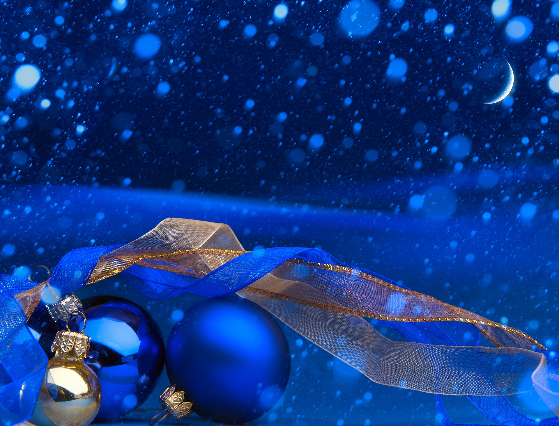 Free download wallpaper Christmas, Holiday, Ribbon, Christmas Ornaments on your PC desktop