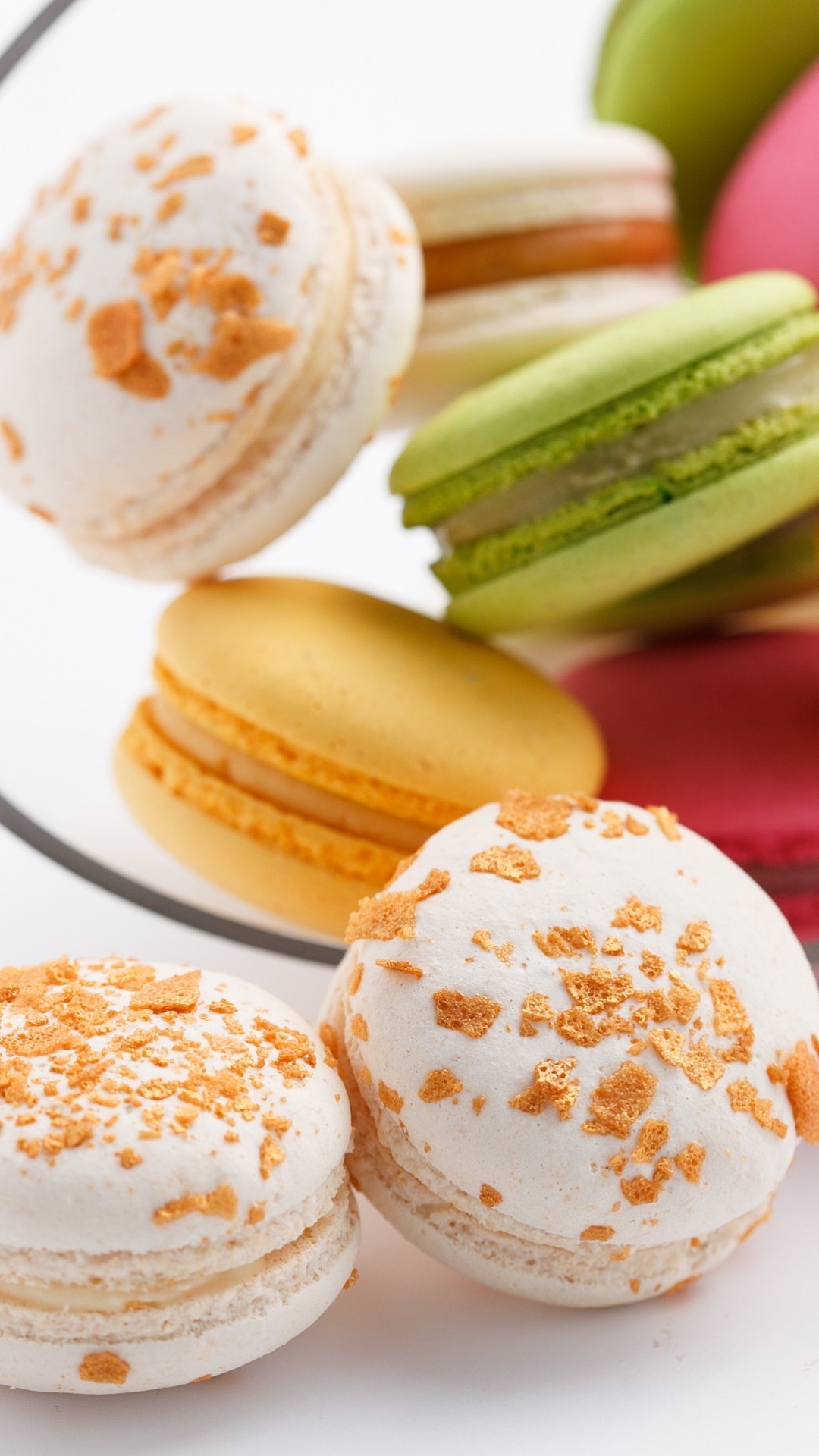 Download mobile wallpaper Food, Sweets, Macaron for free.