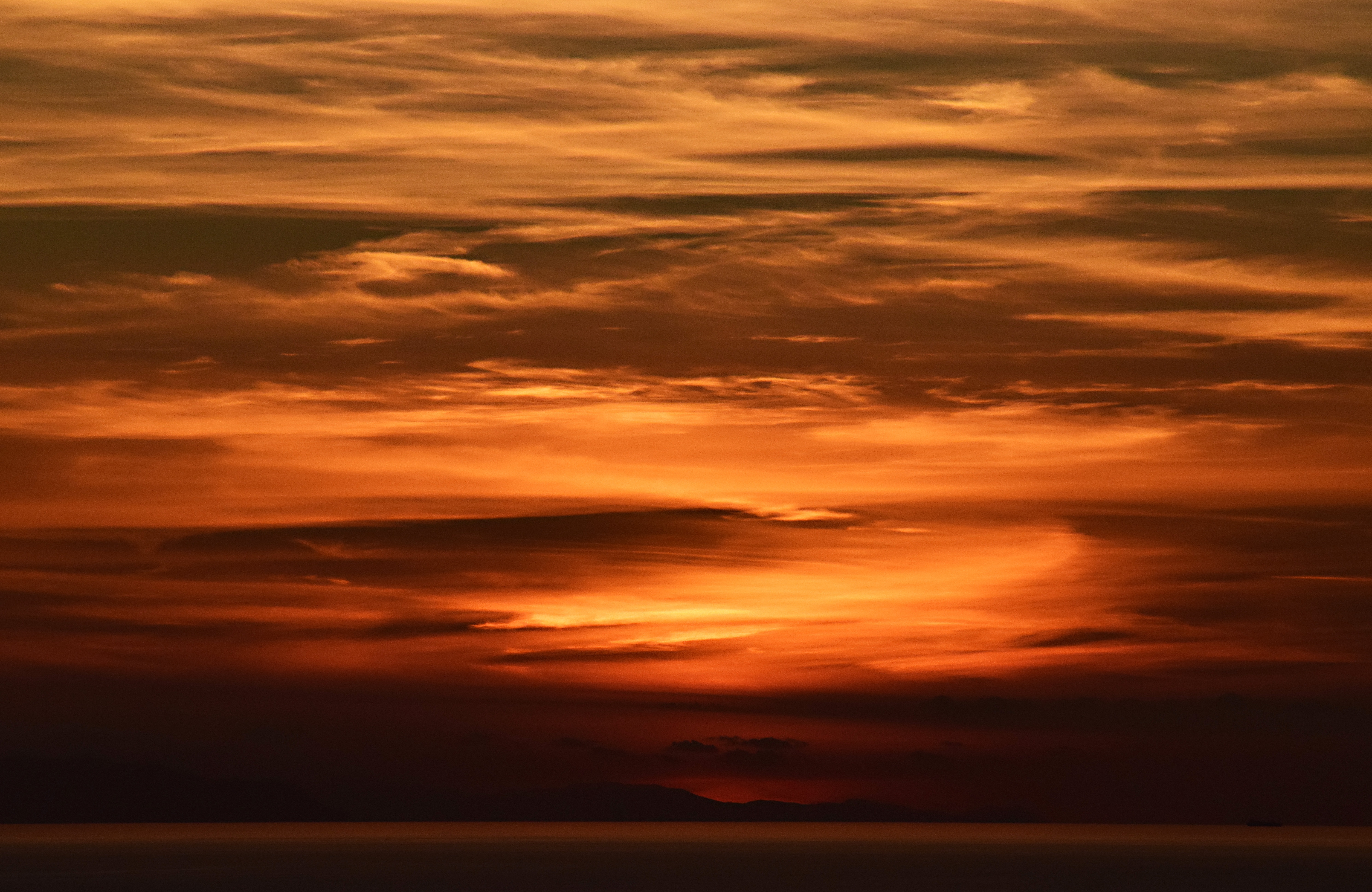 Download mobile wallpaper Clouds, Twilight, Dusk, Horizon, Nature, Sea, Sunset, Dark for free.