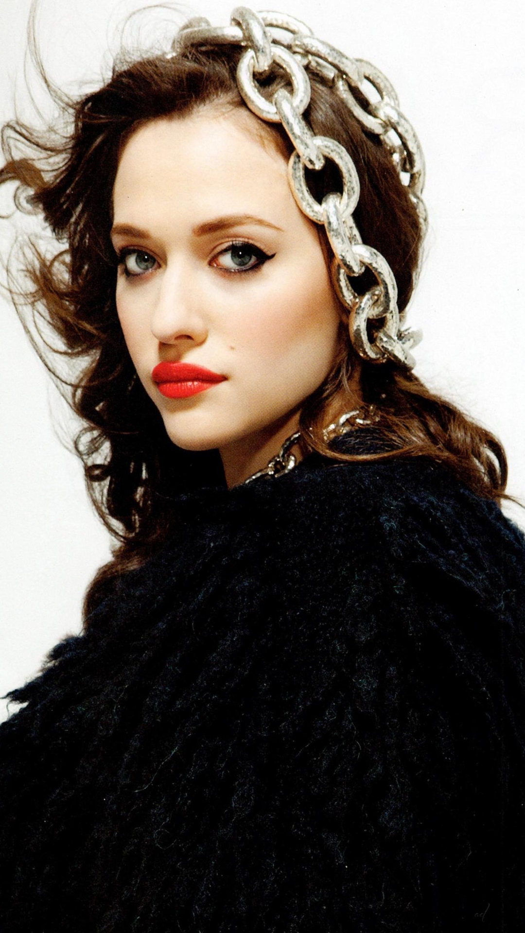 Baixar papel de parede para celular de Morena, Celebridade, Cabelo Castanho, Atriz, Kat Dennings gratuito.