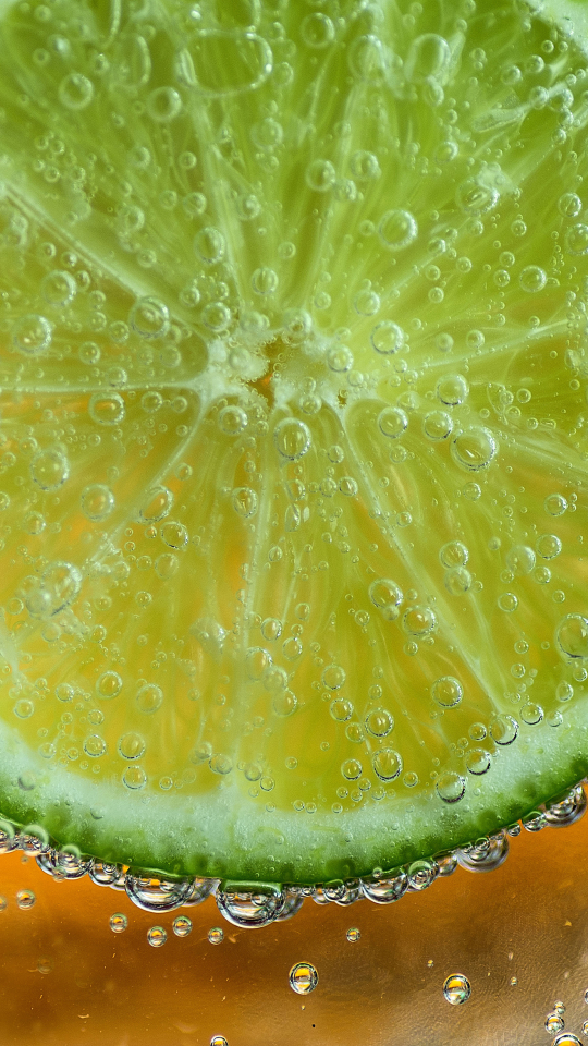 Download mobile wallpaper Fruits, Water, Food, Lime, Bubble for free.