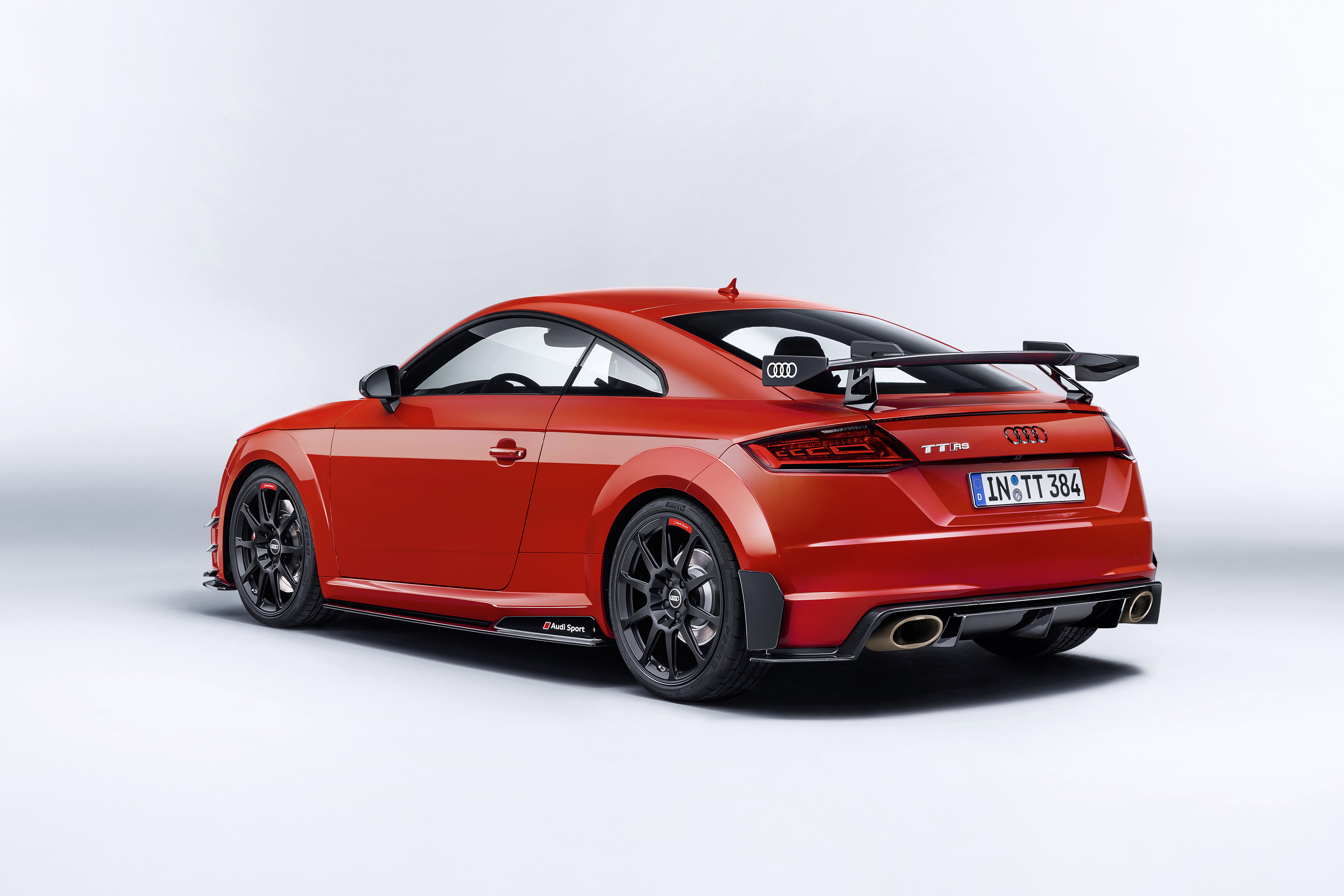 Завантажити шпалери Audi Tt Rs Performance Parts на телефон безкоштовно