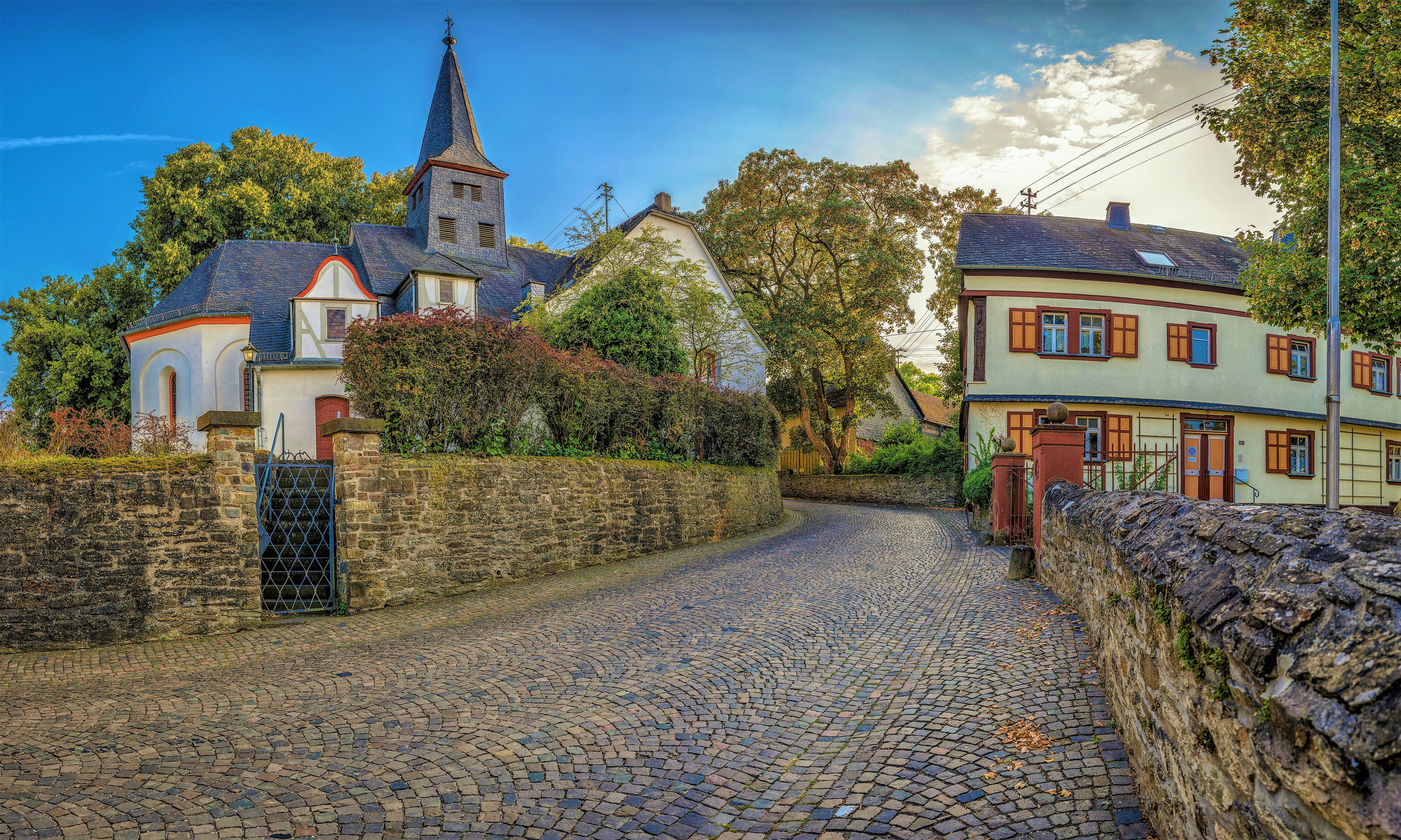 Laden Sie das Haus, Dorf, Deutschland, Kopfsteinpflaster, Menschengemacht, Innerortsstraße-Bild kostenlos auf Ihren PC-Desktop herunter