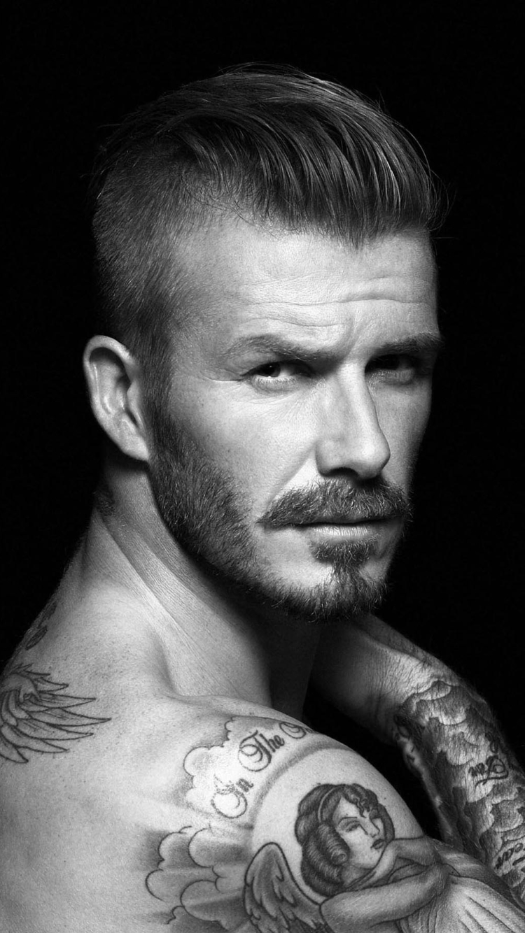 Download mobile wallpaper Sports, David Beckham, Close Up, Tattoo, English, Soccer, Black & White for free.