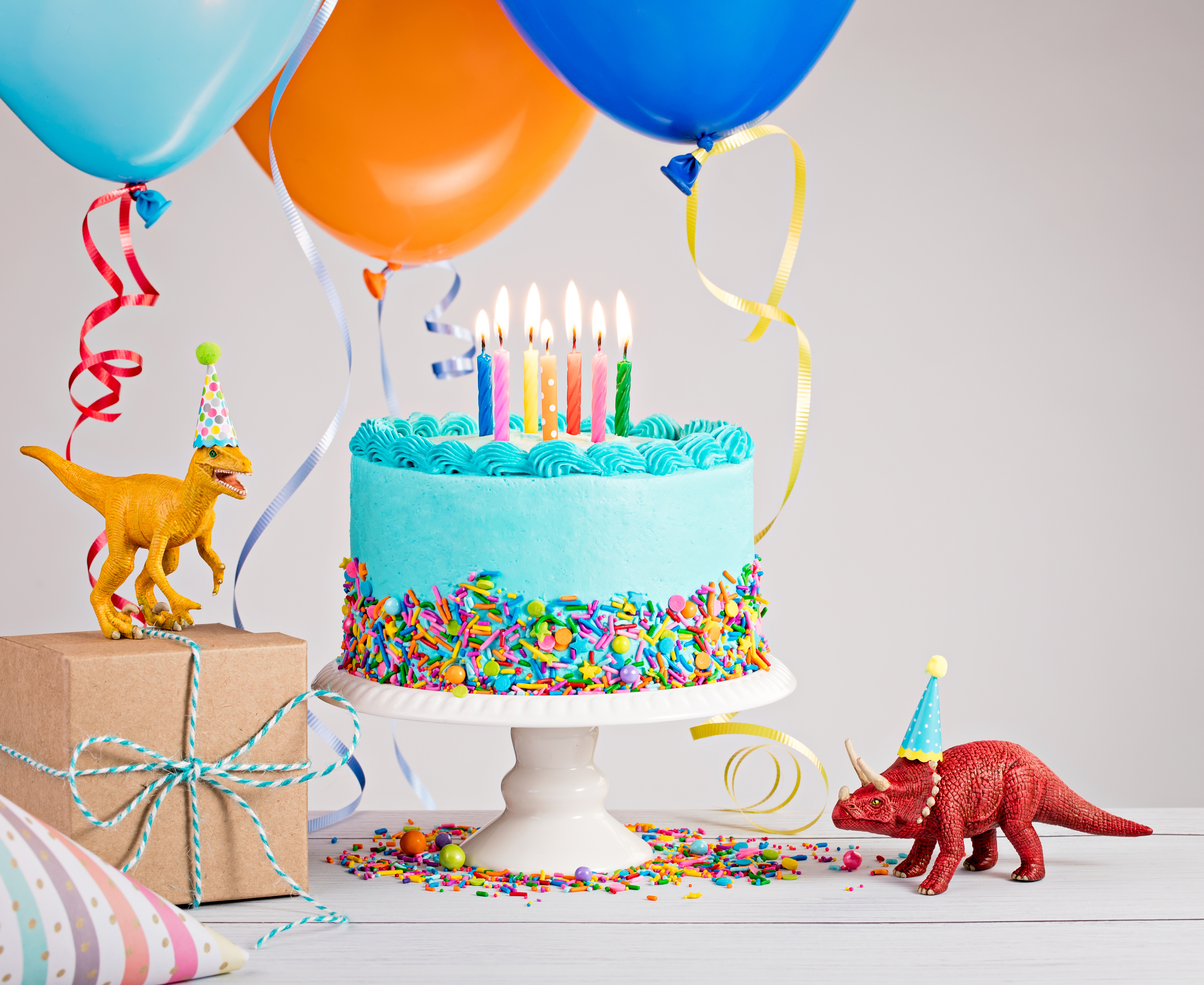 Download mobile wallpaper Holiday, Cake, Balloon, Gift, Candle, Celebration, Birthday for free.