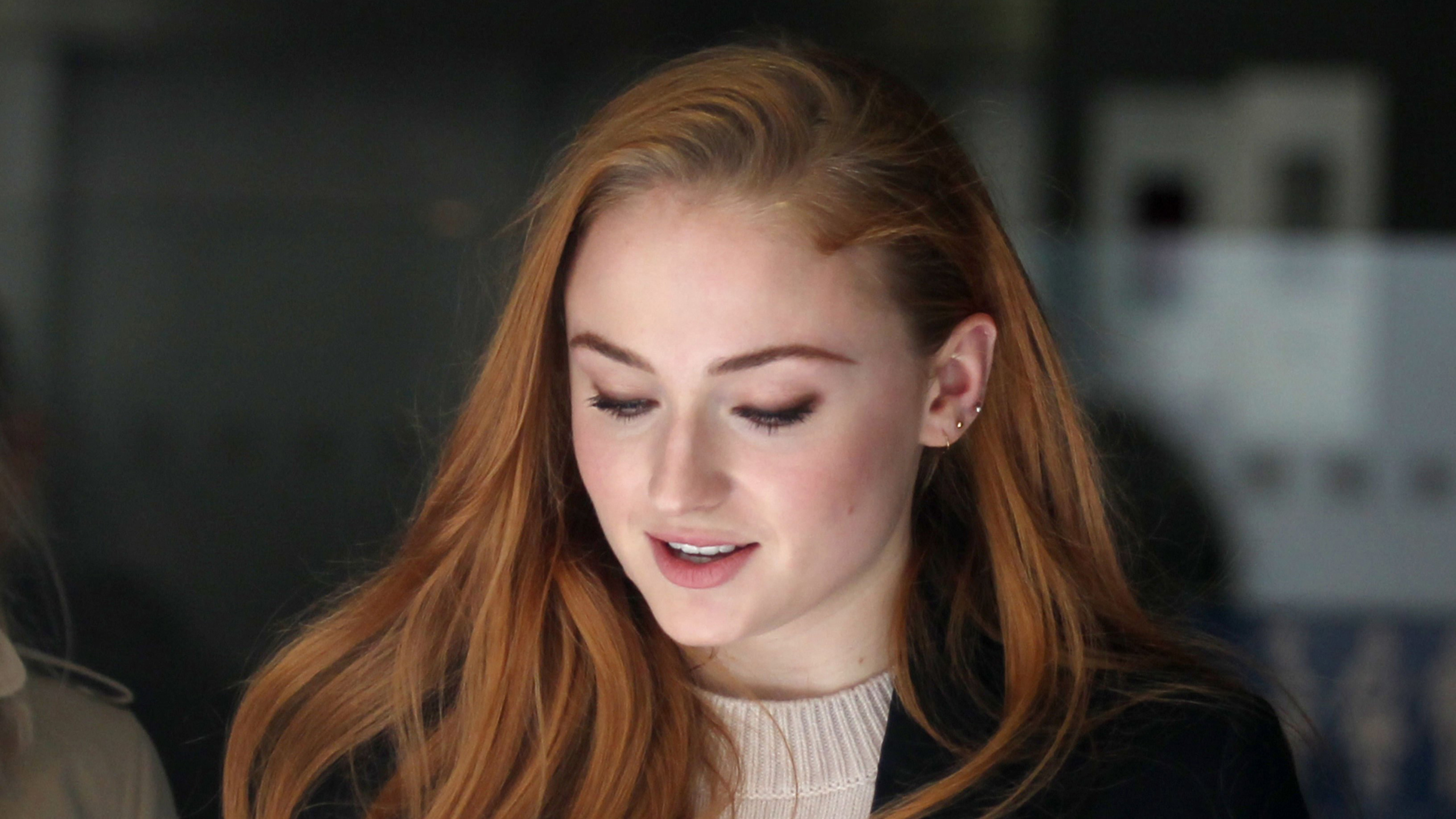 Free download wallpaper Redhead, English, Celebrity, Actress, Sophie Turner on your PC desktop