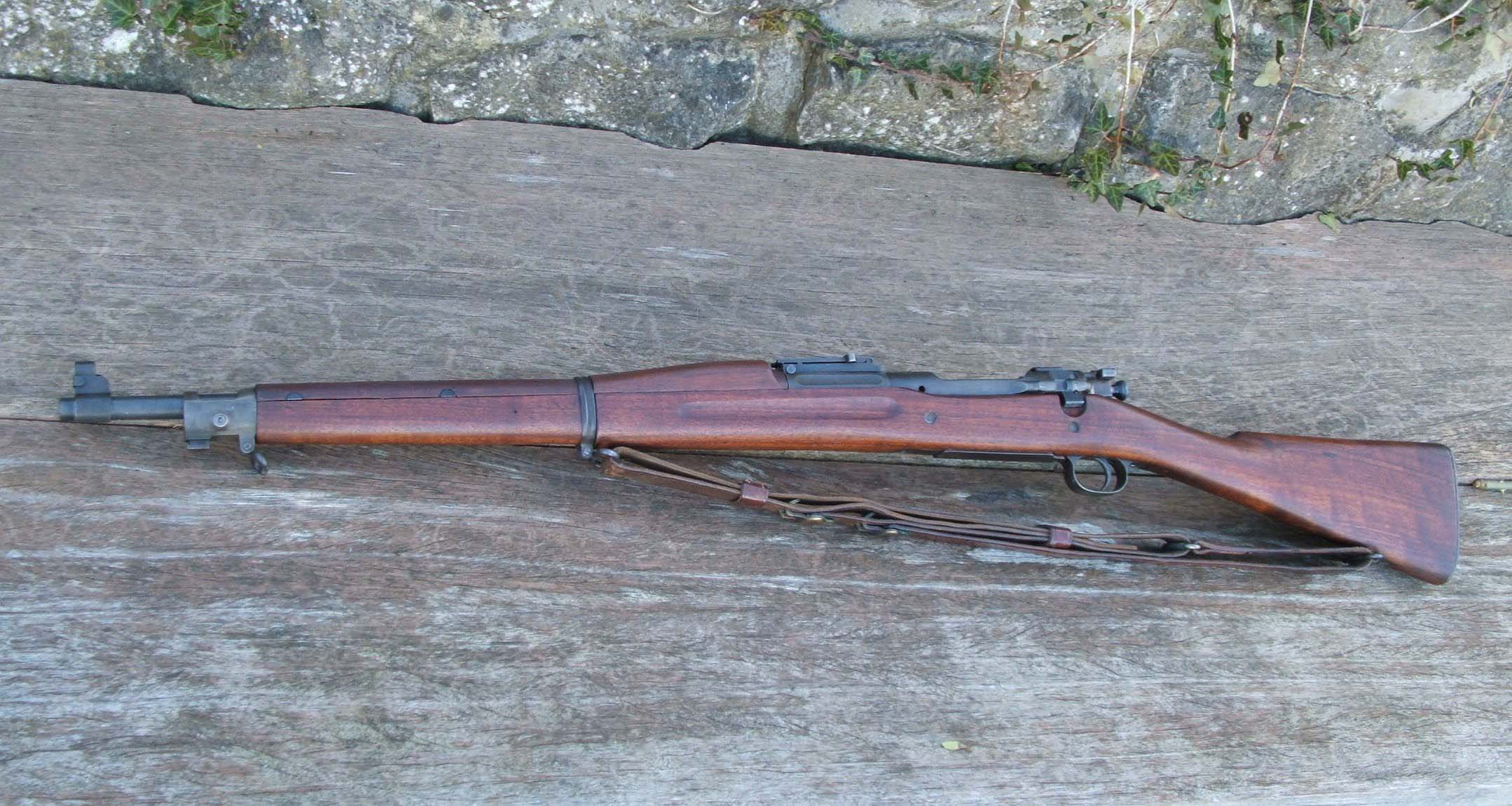 Die besten M1903 Springfield Gewehr-Hintergründe für den Telefonbildschirm