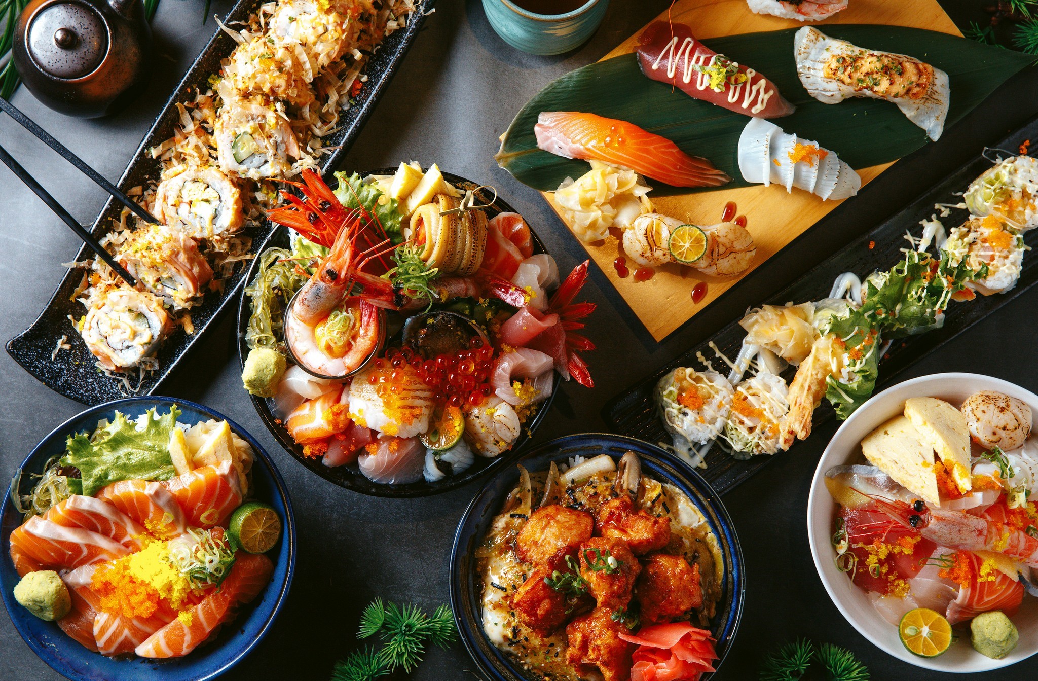 Laden Sie das Sushi, Fisch, Meeresfrüchte, Nahrungsmittel, Asiatinnen, Stillleben-Bild kostenlos auf Ihren PC-Desktop herunter