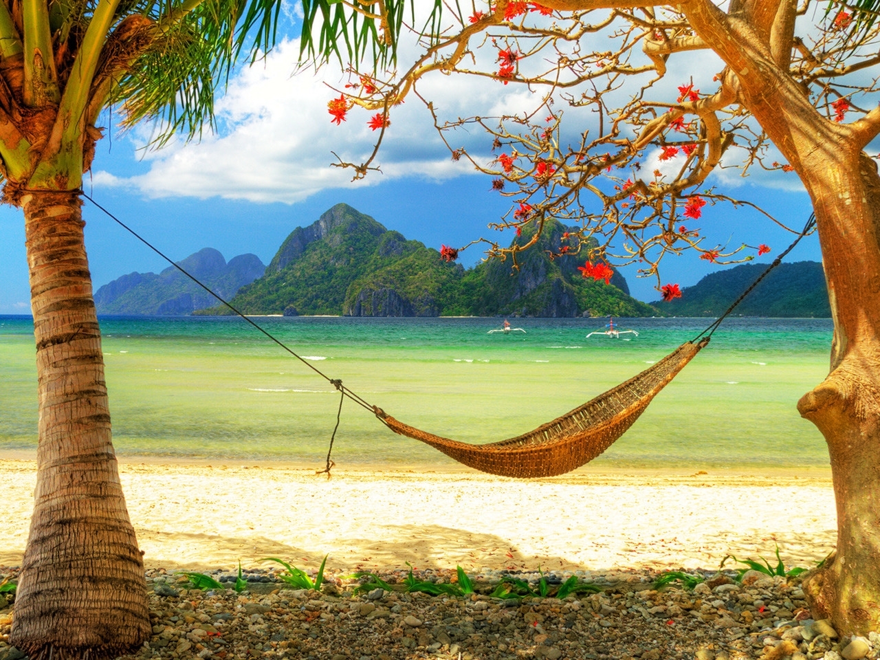 Скачать картинку Пейзаж, Пляж, Пальмы, Море в телефон бесплатно.