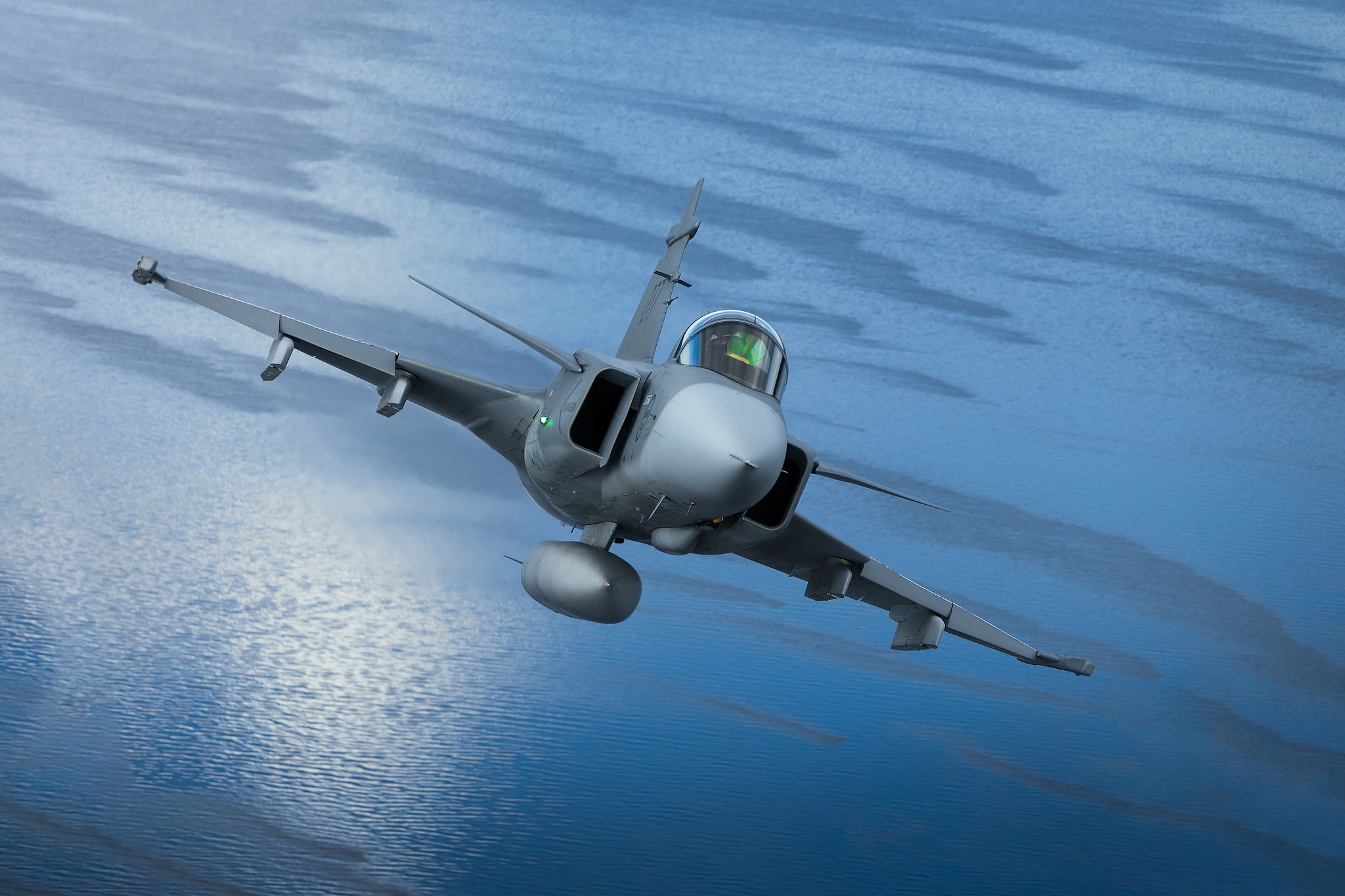 無料モバイル壁紙戦闘機, 航空機, ジェット戦闘機, 軍隊, サーブ Jas 39 グリペンをダウンロードします。