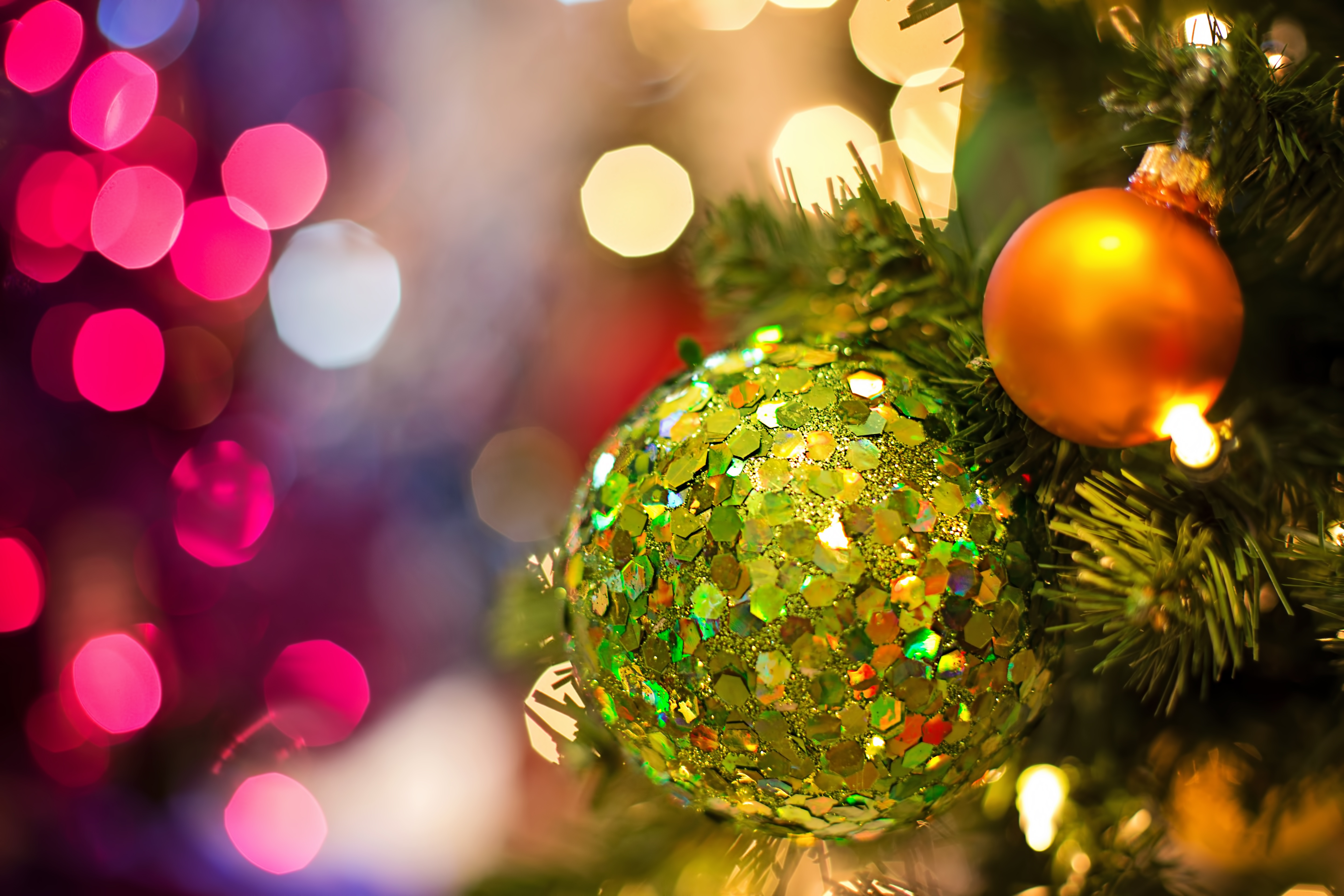 Laden Sie das Feiertage, Weihnachten, Bokeh-Bild kostenlos auf Ihren PC-Desktop herunter