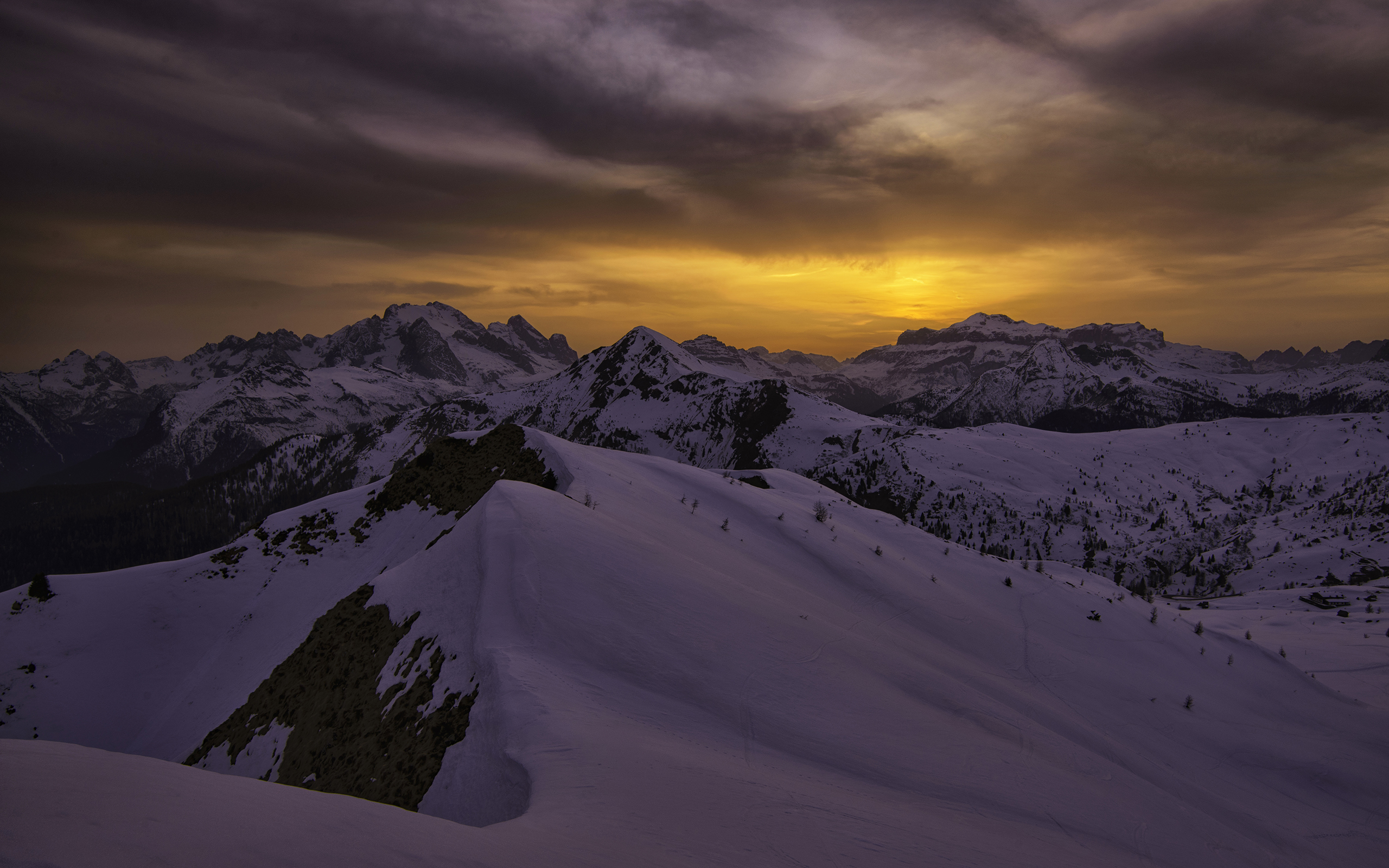 Baixe gratuitamente a imagem Inverno, Pôr Do Sol, Céu, Neve, Montanha, Terra/natureza na área de trabalho do seu PC