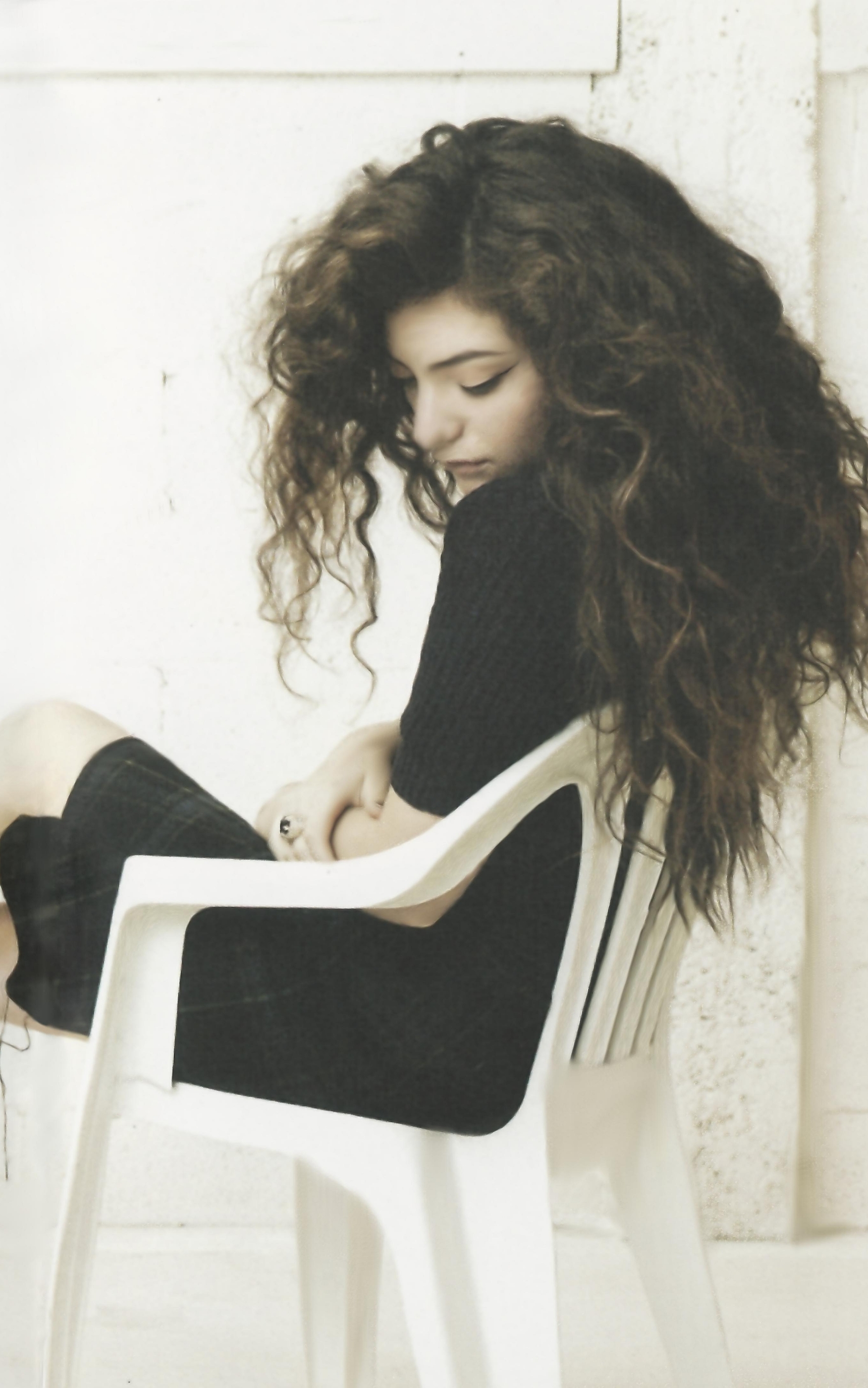 Descarga gratuita de fondo de pantalla para móvil de Música, Lorde.