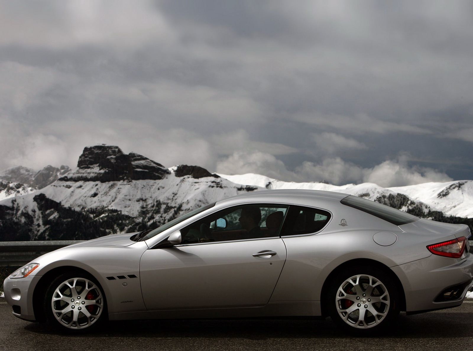 Download mobile wallpaper Maserati, Vehicles, Car for free.