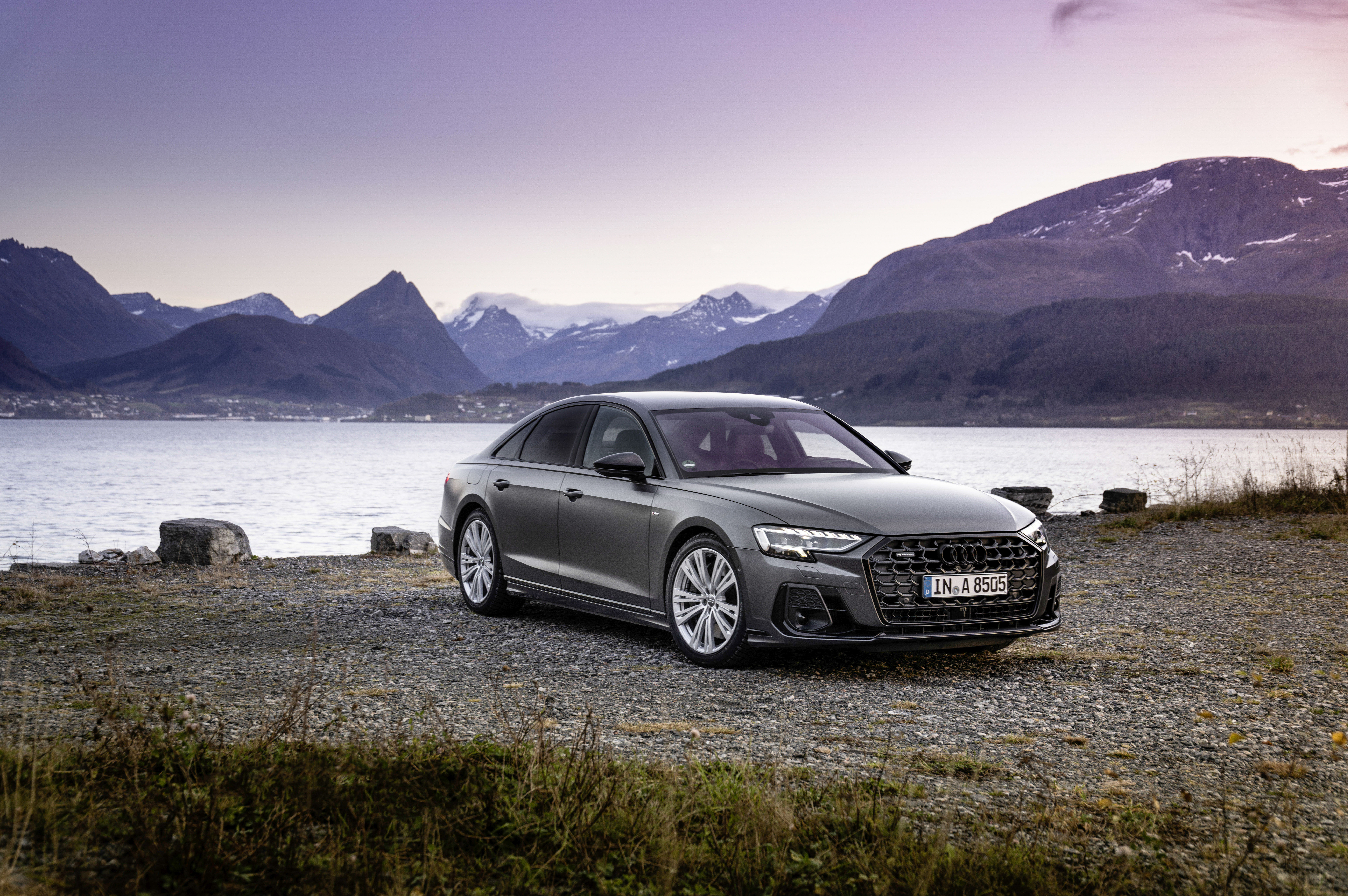 Baixe gratuitamente a imagem Audi, Veículos, Audi A8, Linha Audi A8 Quattro S na área de trabalho do seu PC