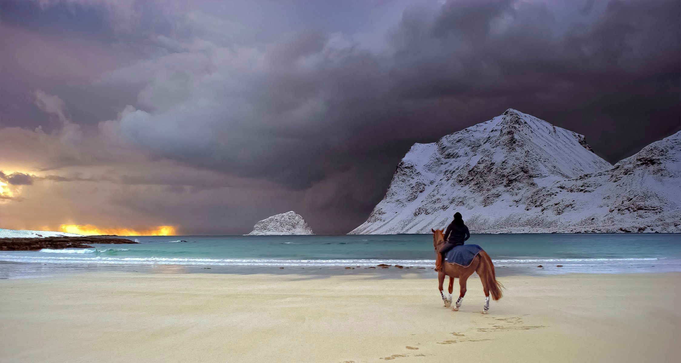 1502185 скачать обои фотографии, верховая езда, облако, лошадь, гора, закат солнца - заставки и картинки бесплатно