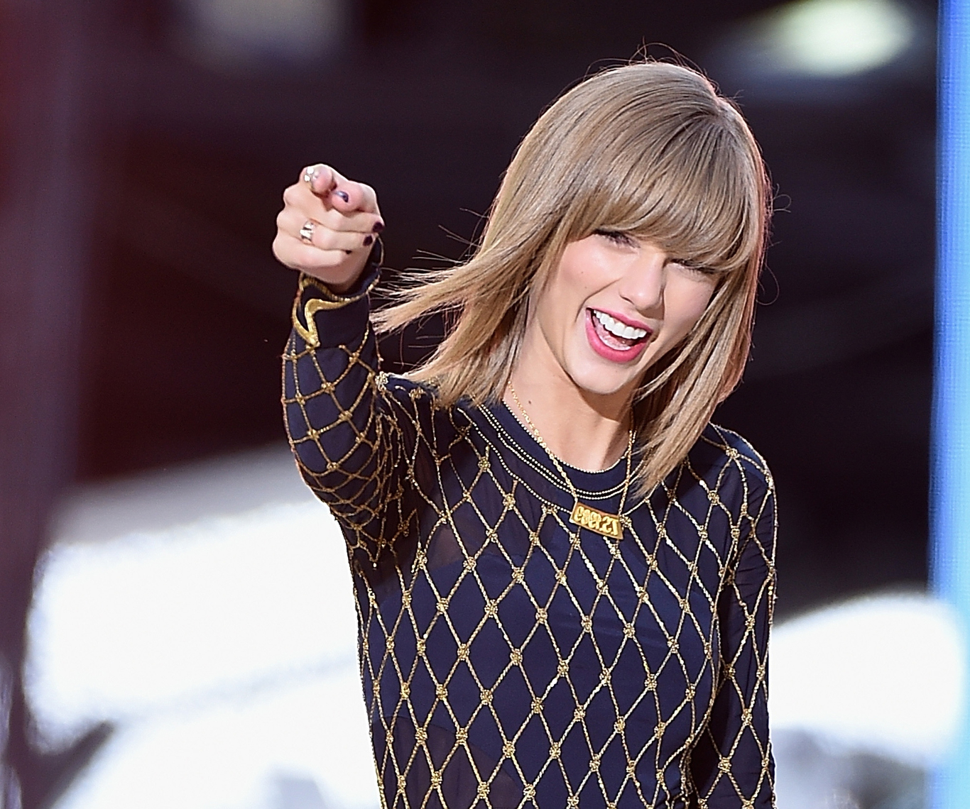 Download mobile wallpaper Music, Taylor Swift for free.