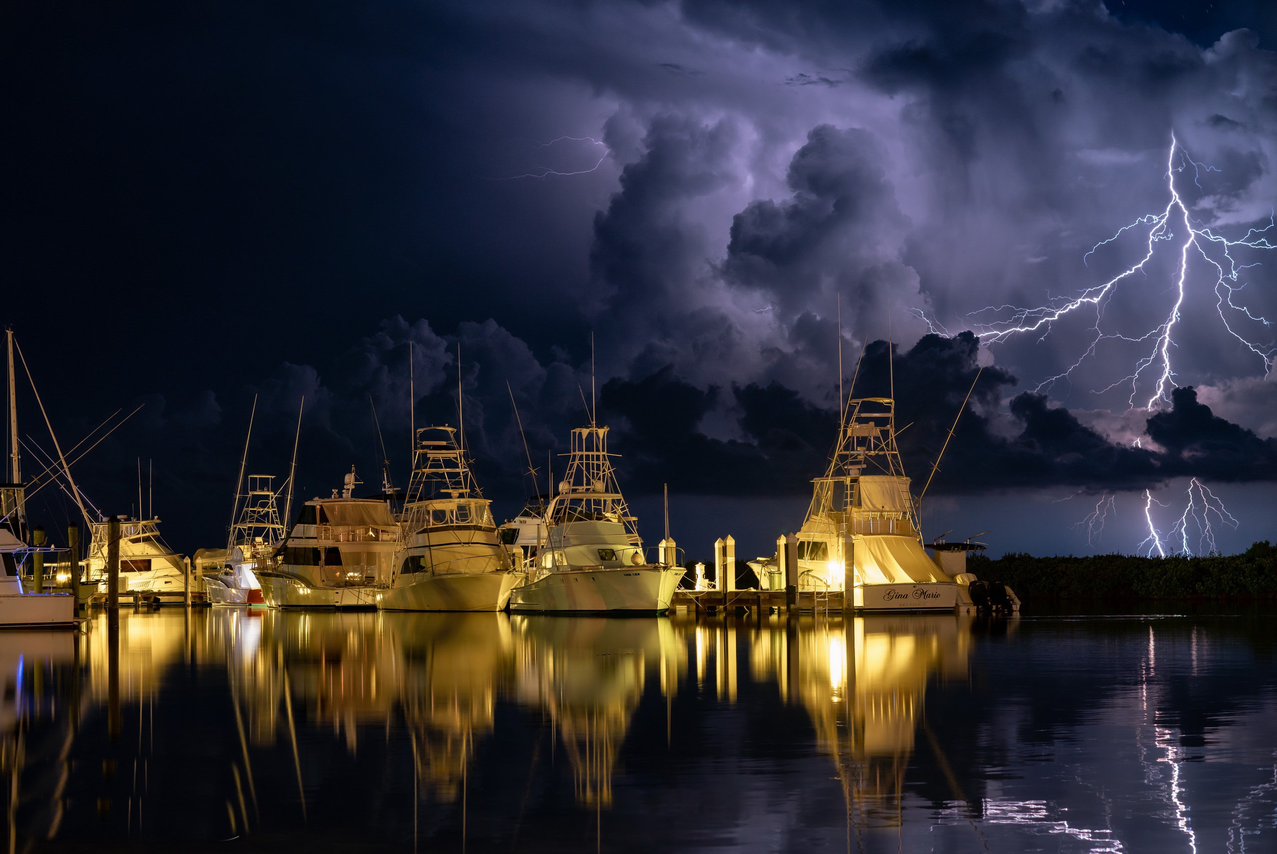 Free download wallpaper Lightning, Reflection, Ship, Storm, Yacht, Florida, Vehicles on your PC desktop